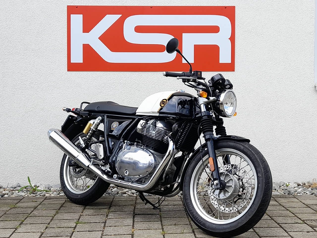 ROYAL ENFIELD Continental GT 650 Dual-showroom-element-2
