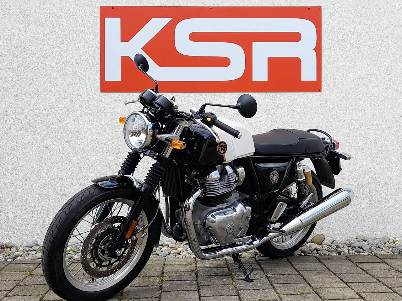ROYAL ENFIELD Continental GT 650 Dual-showroom-element-3