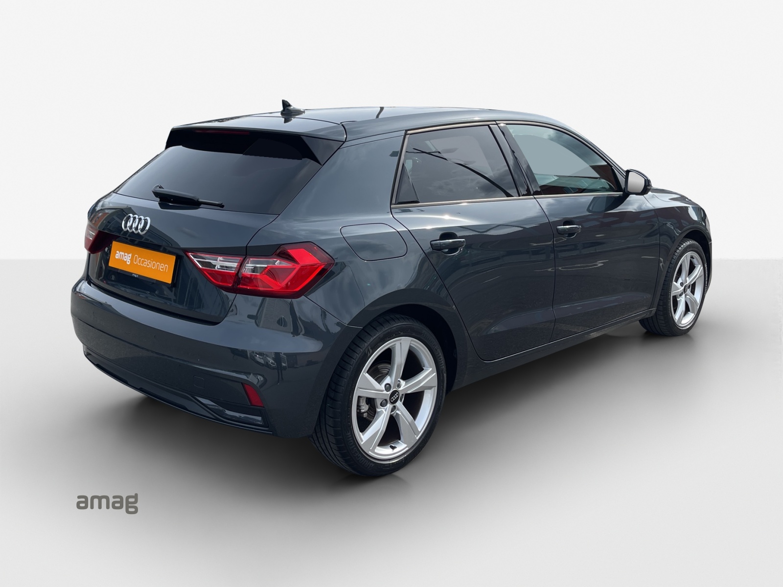 AUDI A1 Sportback 30 TFSI advanced Attraction S-tronic-image-4