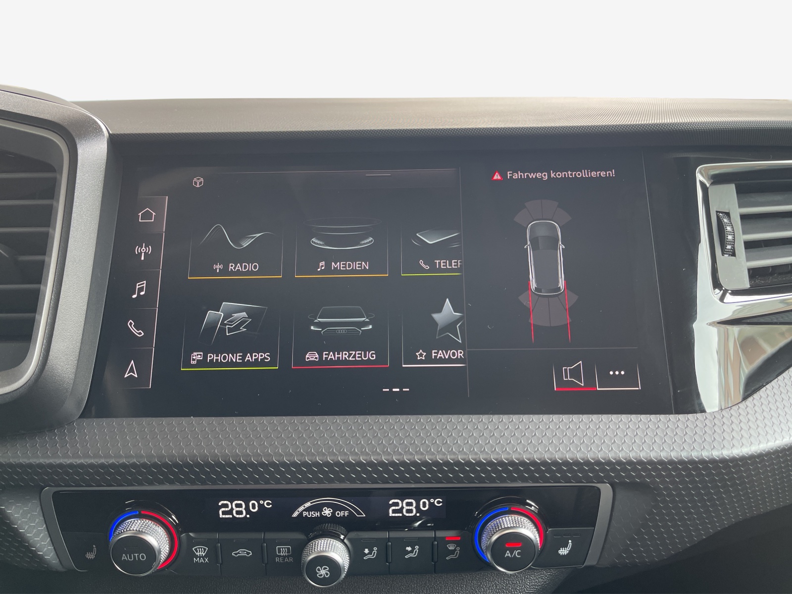 AUDI A1 Sportback 30 TFSI advanced Attraction S-tronic-image-14