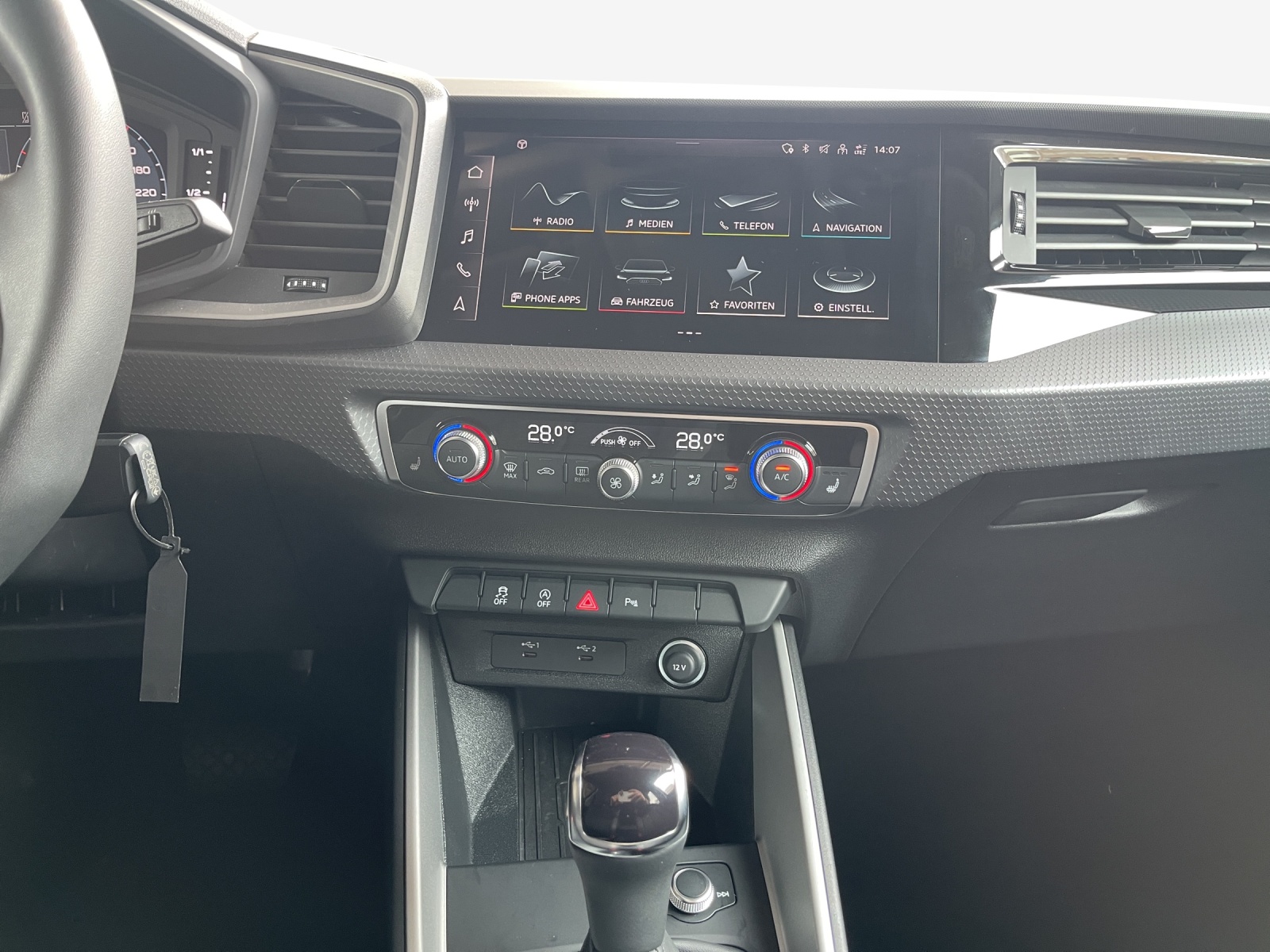 AUDI A1 Sportback 30 TFSI advanced Attraction S-tronic-image-10