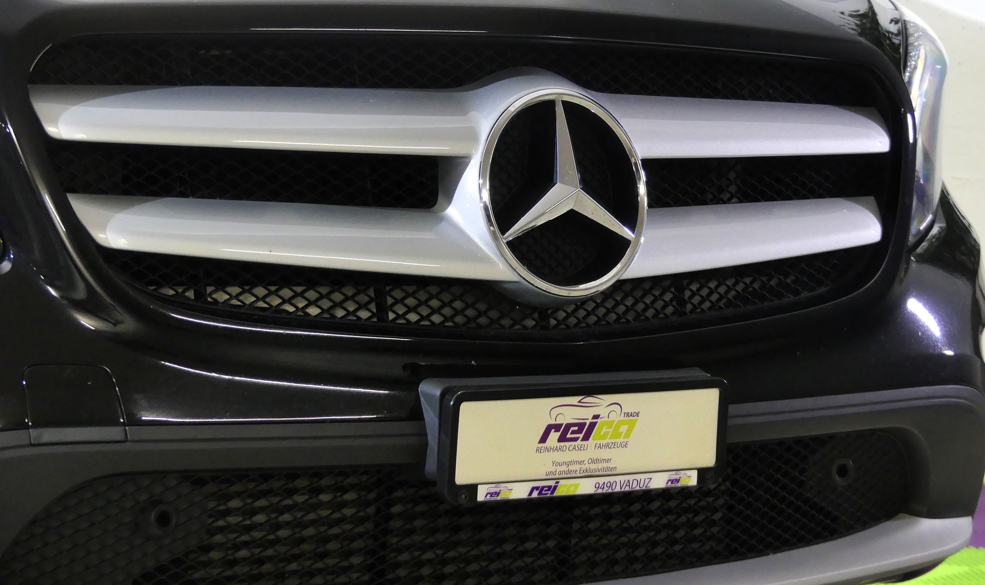 MERCEDES-BENZ GLA 250 4Matic 7G-DCT-image-6