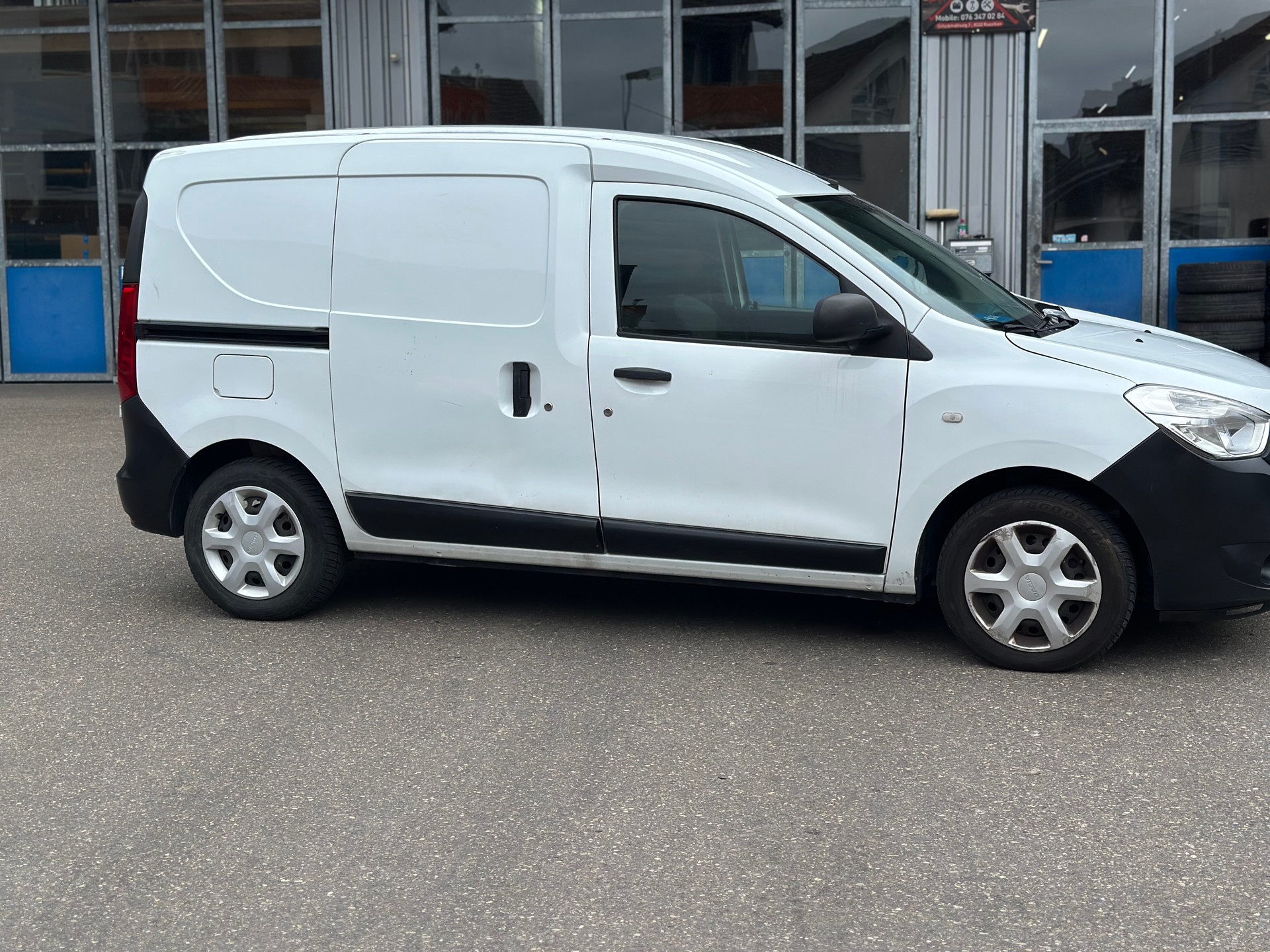 DACIA Dokker Van dCi 75-image-4