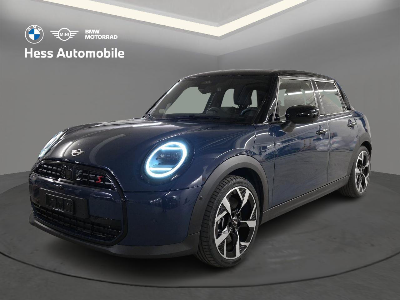 MINI Cooper S (5 door)-image-0