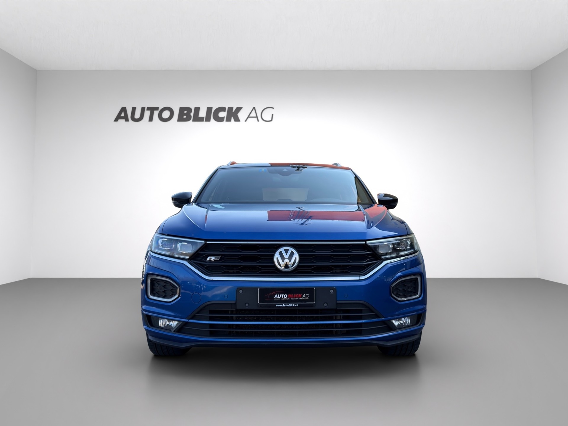 VW T-Roc 2.0 TDI SCR R-Line Sport DSG 4Motion-image-2