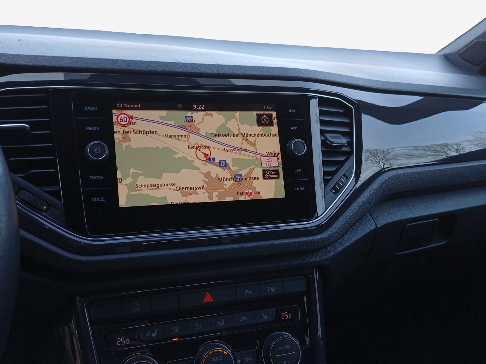 VW T-Roc 2.0 TSI Sport DSG 4Motion-image-10