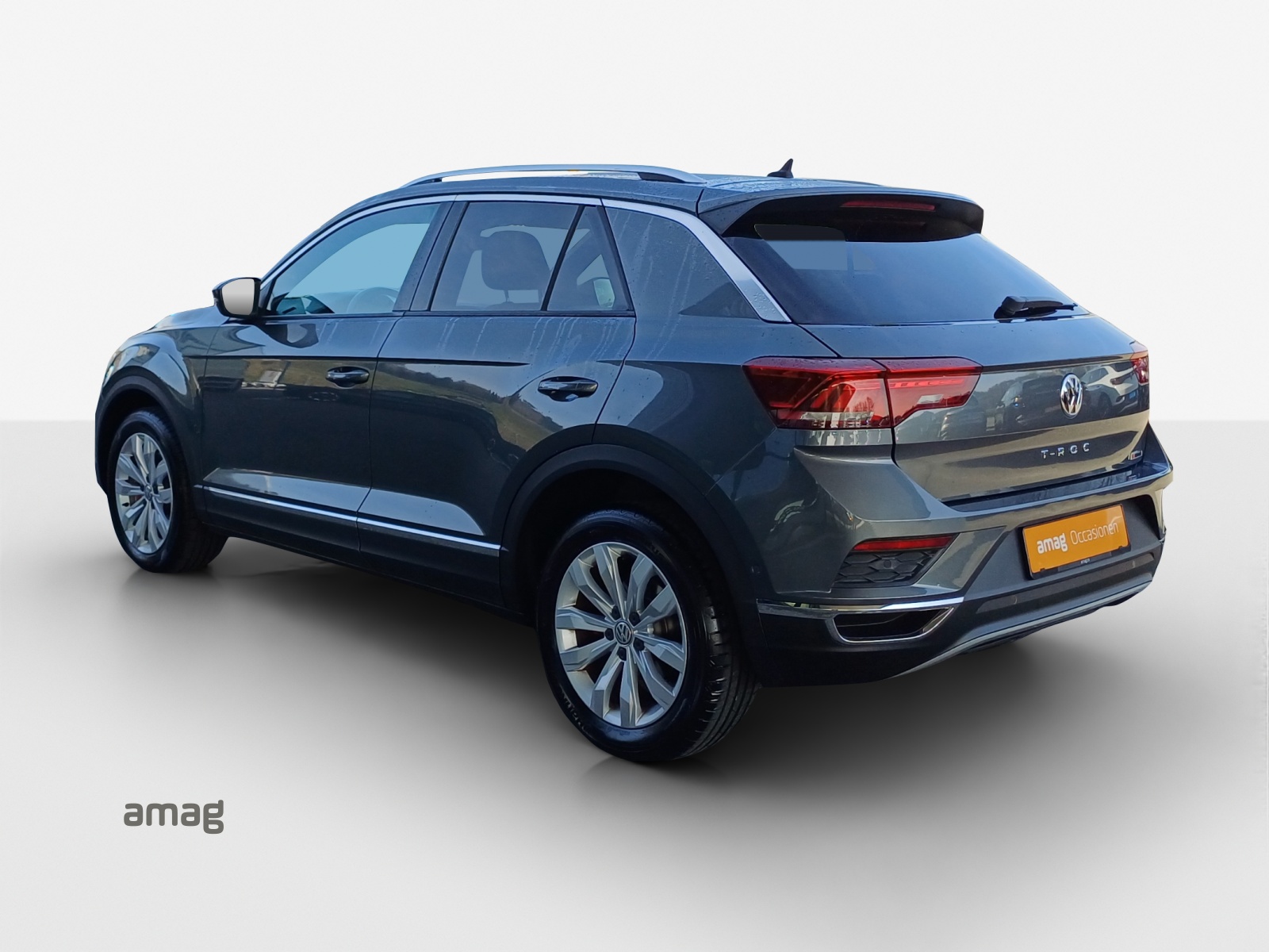 VW T-Roc 2.0 TSI Sport DSG 4Motion-image-2