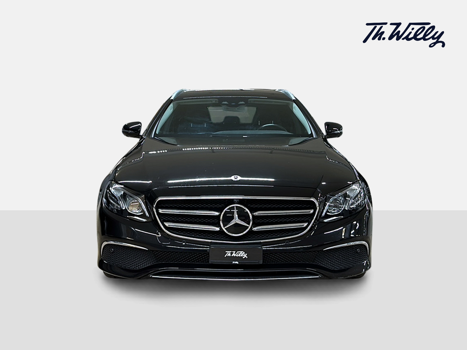 MERCEDES-BENZ E 220 d Swiss Star Avantgarde 4matic Kombi-image-7