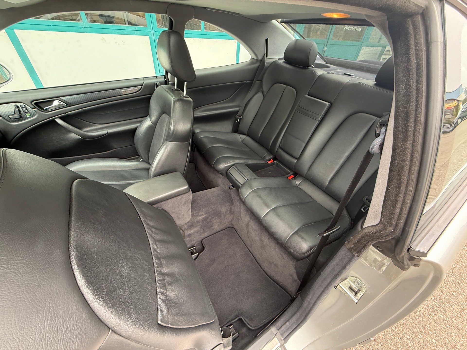 MERCEDES-BENZ CLK 430 Sport Automatic-image-9
