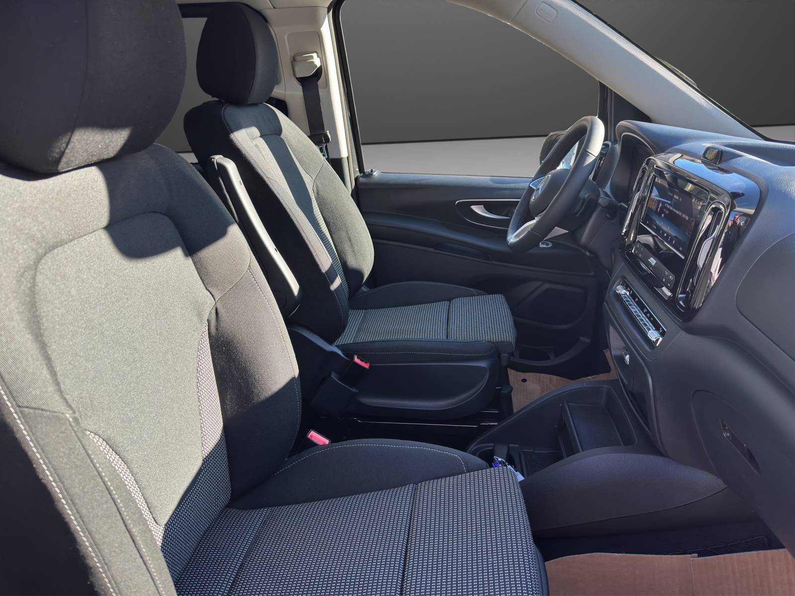 MERCEDES-BENZ Vito 116 CDI Lang Tourer 9G-Tronic 4M Select-image-7
