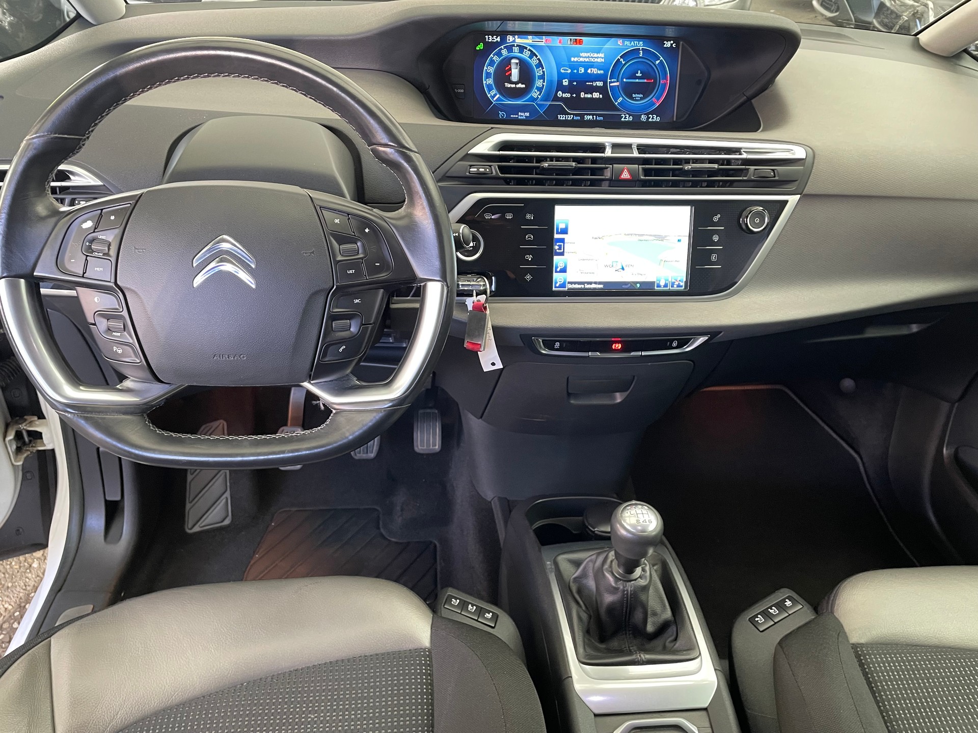 CITROEN Grand C4 Picasso 2.0 BlueHDi Exclusive-image-9