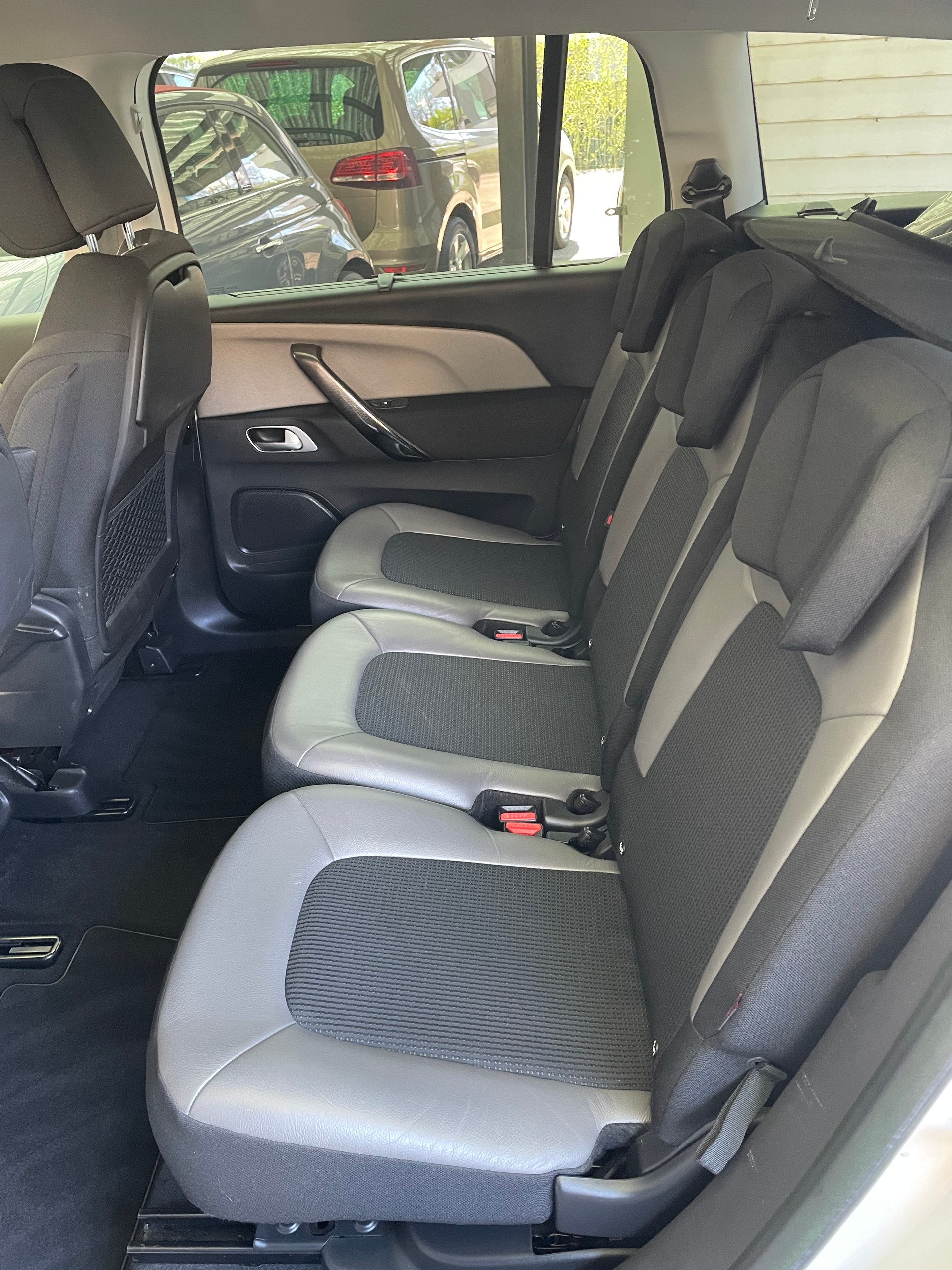 CITROEN Grand C4 Picasso 2.0 BlueHDi Exclusive-image-8