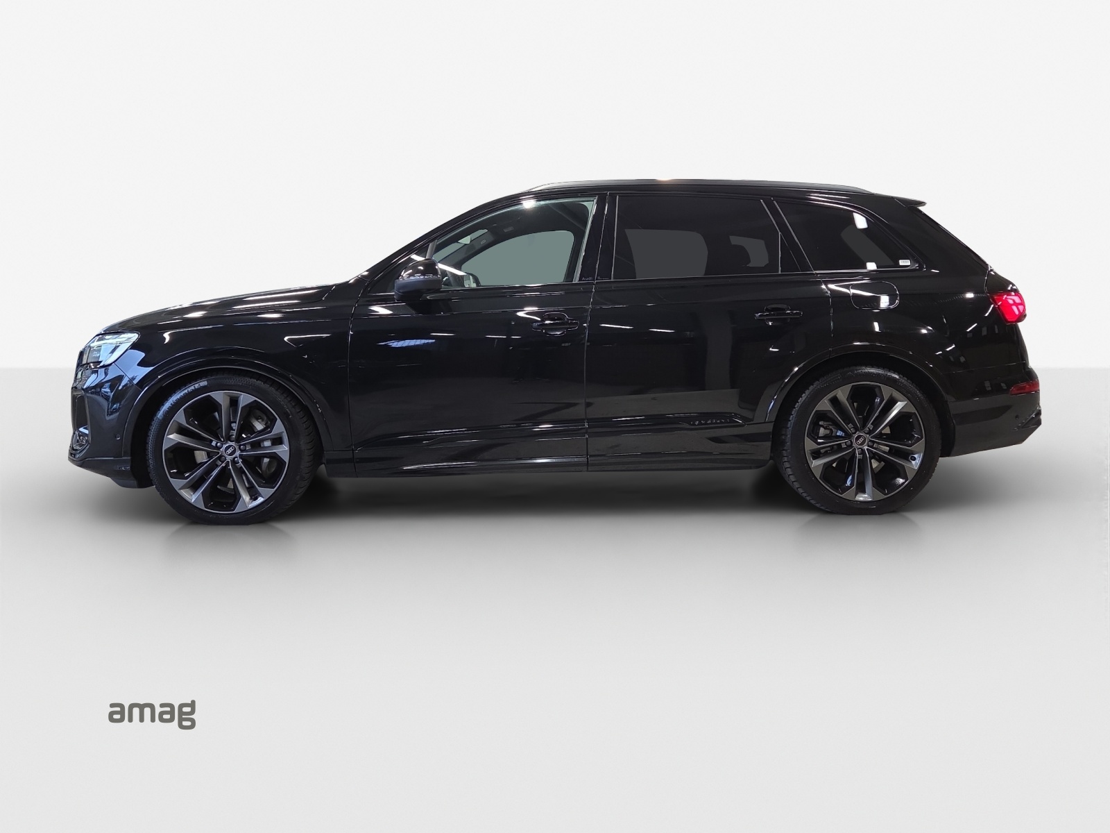 AUDI Q7 55 TFSI e quattro PHEV S line tiptronic-image-1