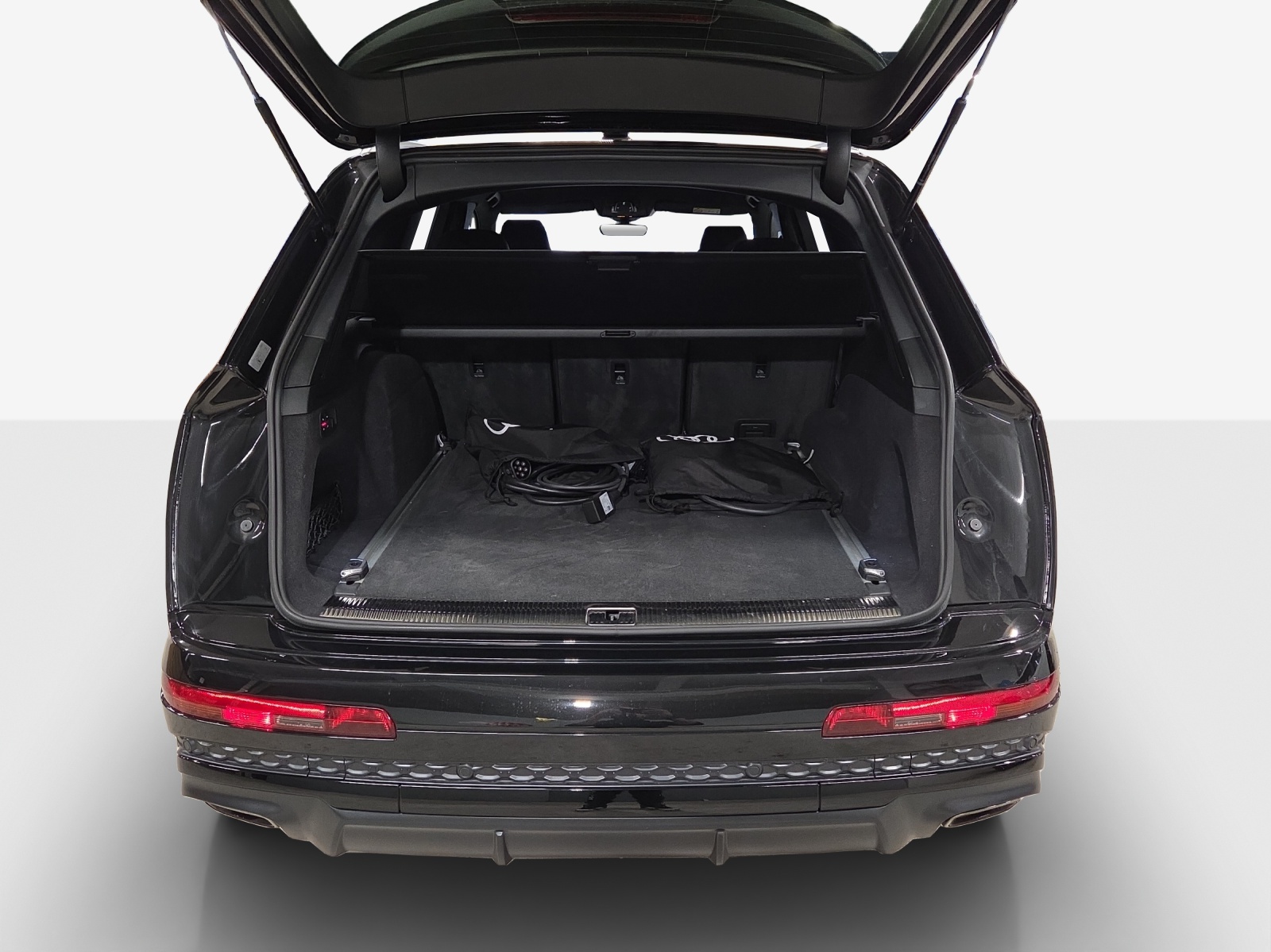 AUDI Q7 55 TFSI e quattro PHEV S line tiptronic-image-12