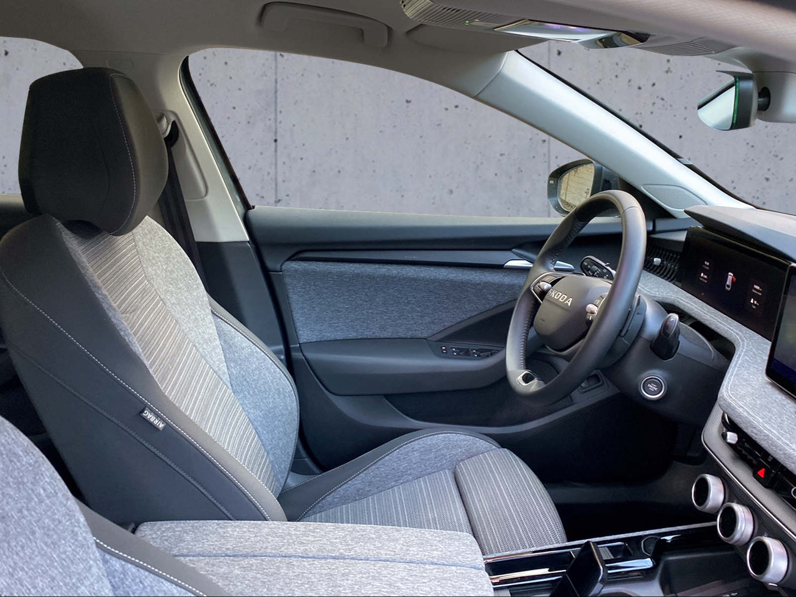 SKODA Superb Combi 1.5 TSI PHEV Selection DSG-image-8