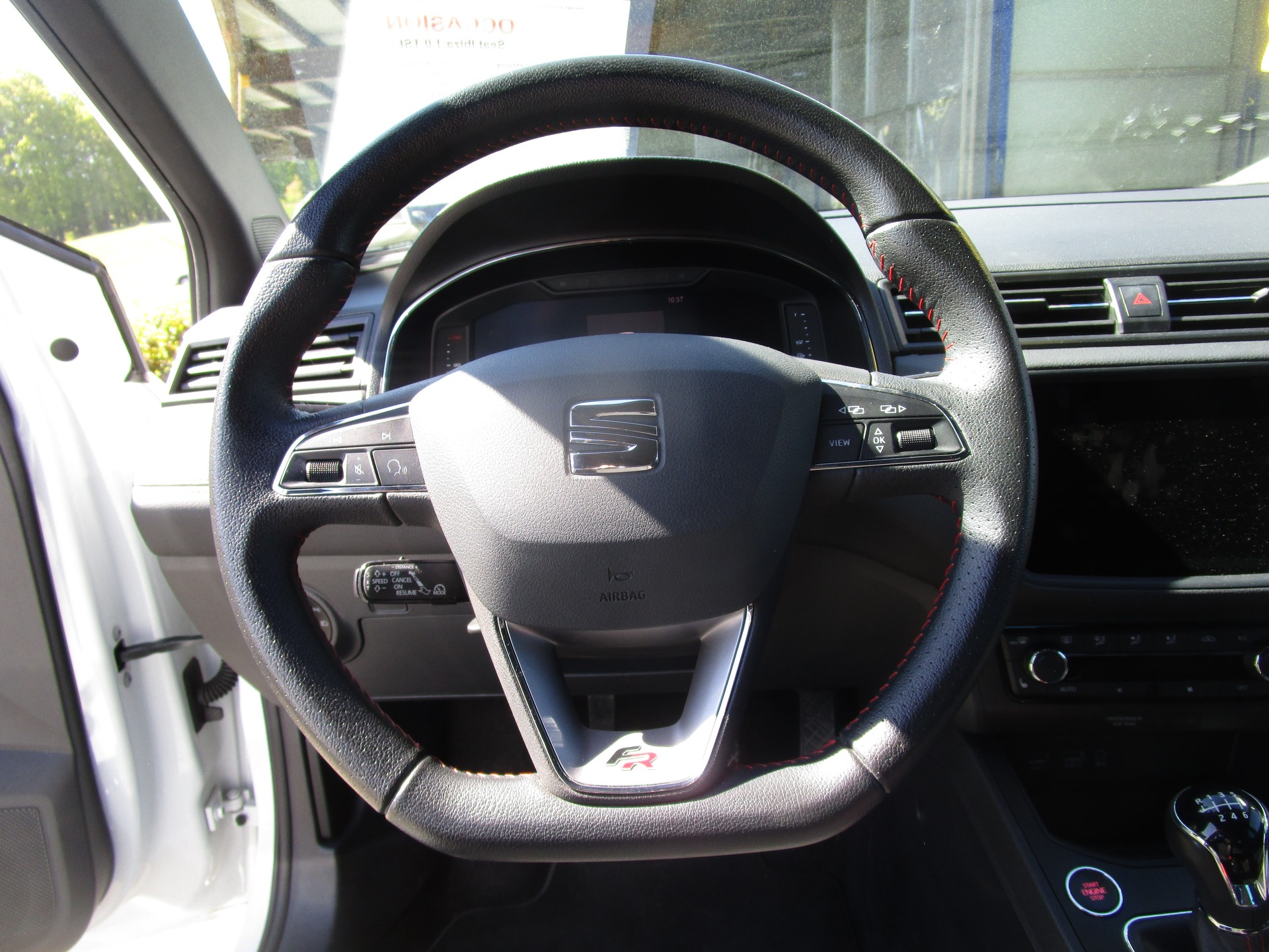 SEAT Ibiza 1.0 EcoTSI Swiss FR Evolution-image-8