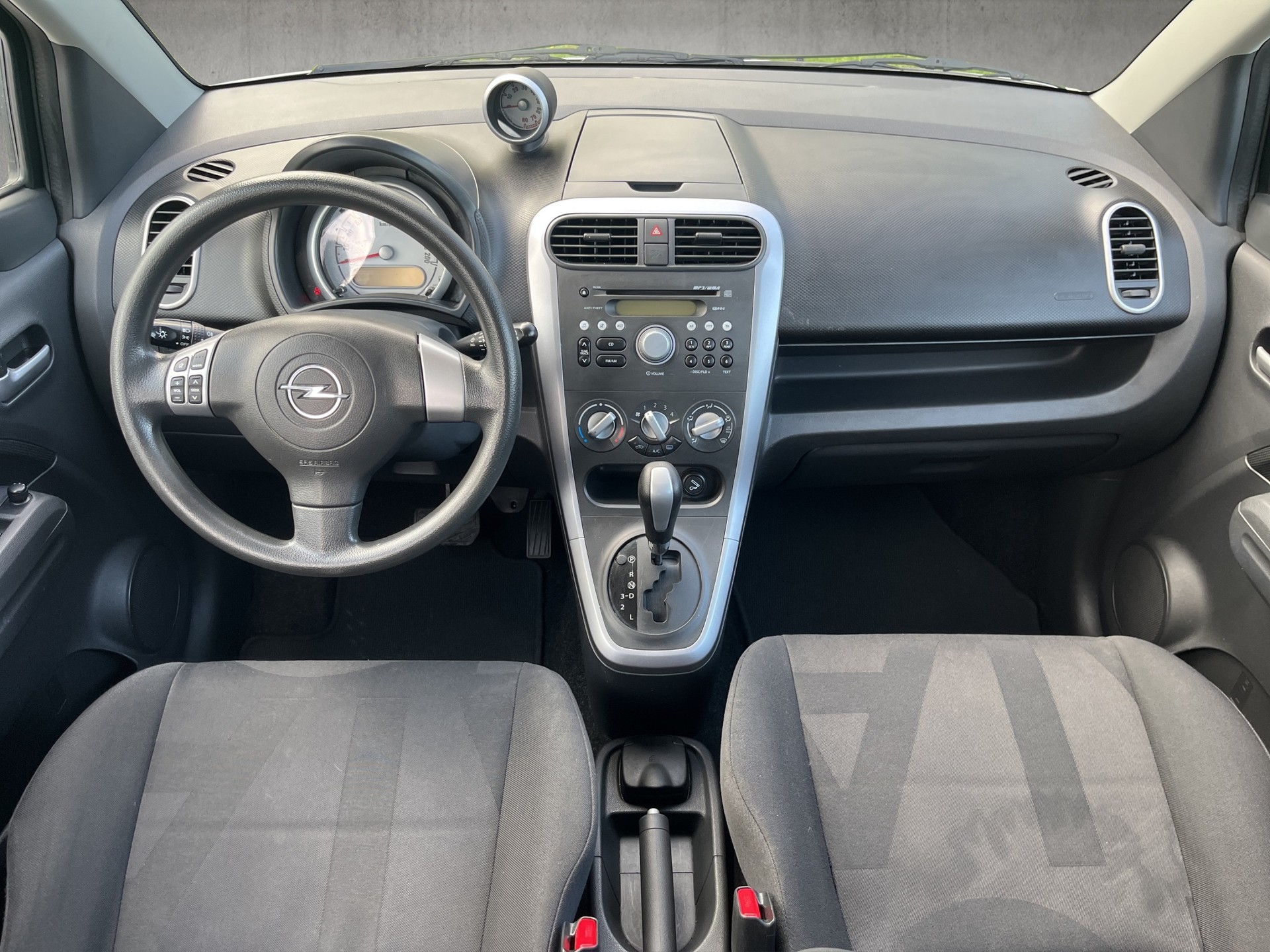 OPEL Agila 1.2 Enjoy Automatic-image-8