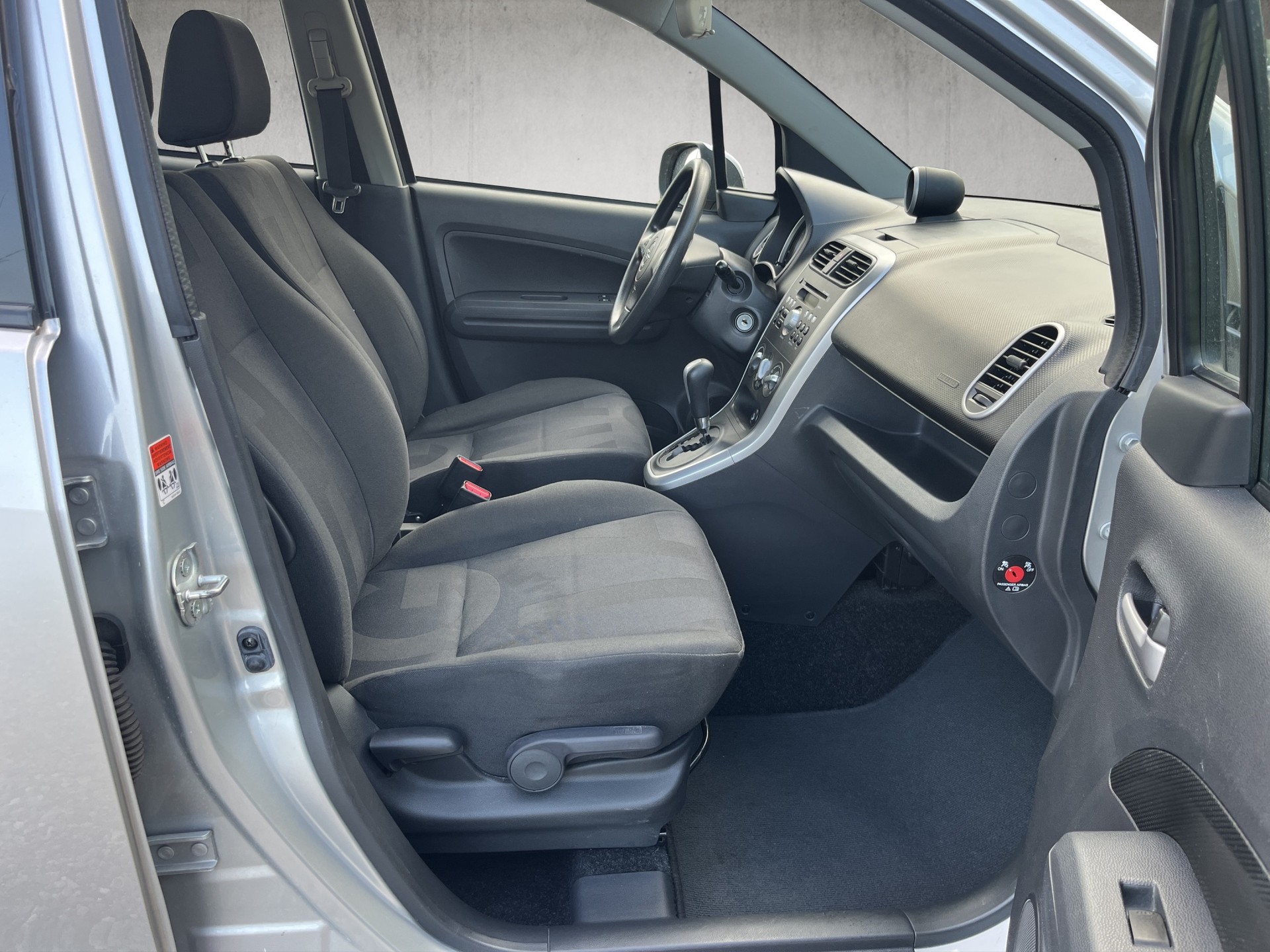 OPEL Agila 1.2 Enjoy Automatic-image-10