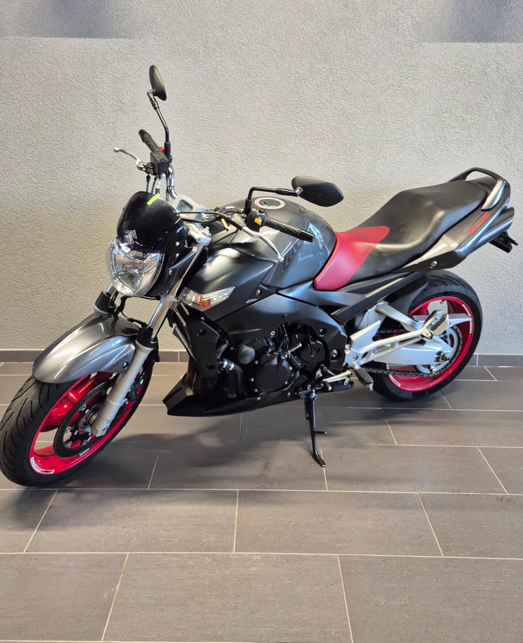 SUZUKI GSR 600 ABS K9