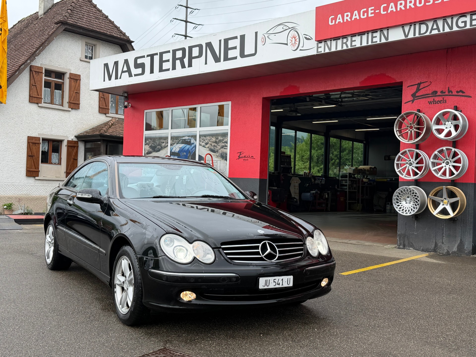 MERCEDES-BENZ CLK 320 Elégance Automatic