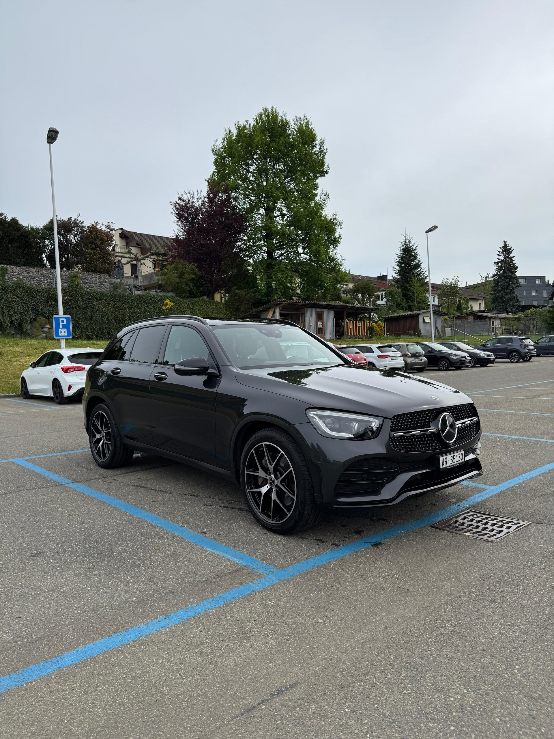 MERCEDES-BENZ GLC 300 d AMG Line 4Matic 9G-Tronic