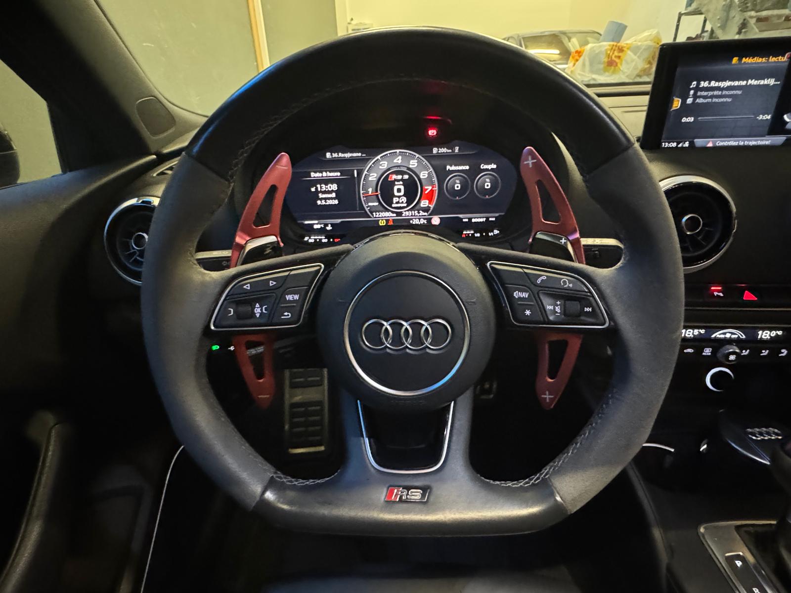 AUDI RS3 Sportback 2.5 TSI quattro S-tronic-image-16