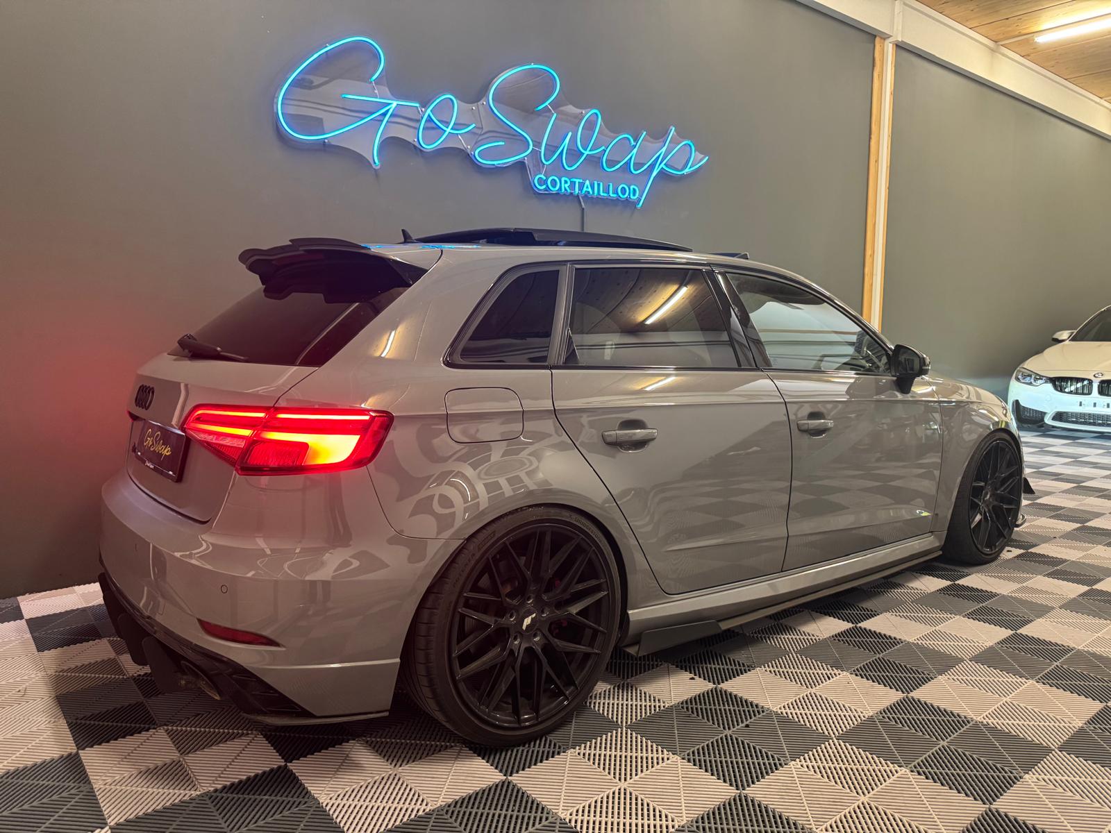 AUDI RS3 Sportback 2.5 TSI quattro S-tronic-image-5