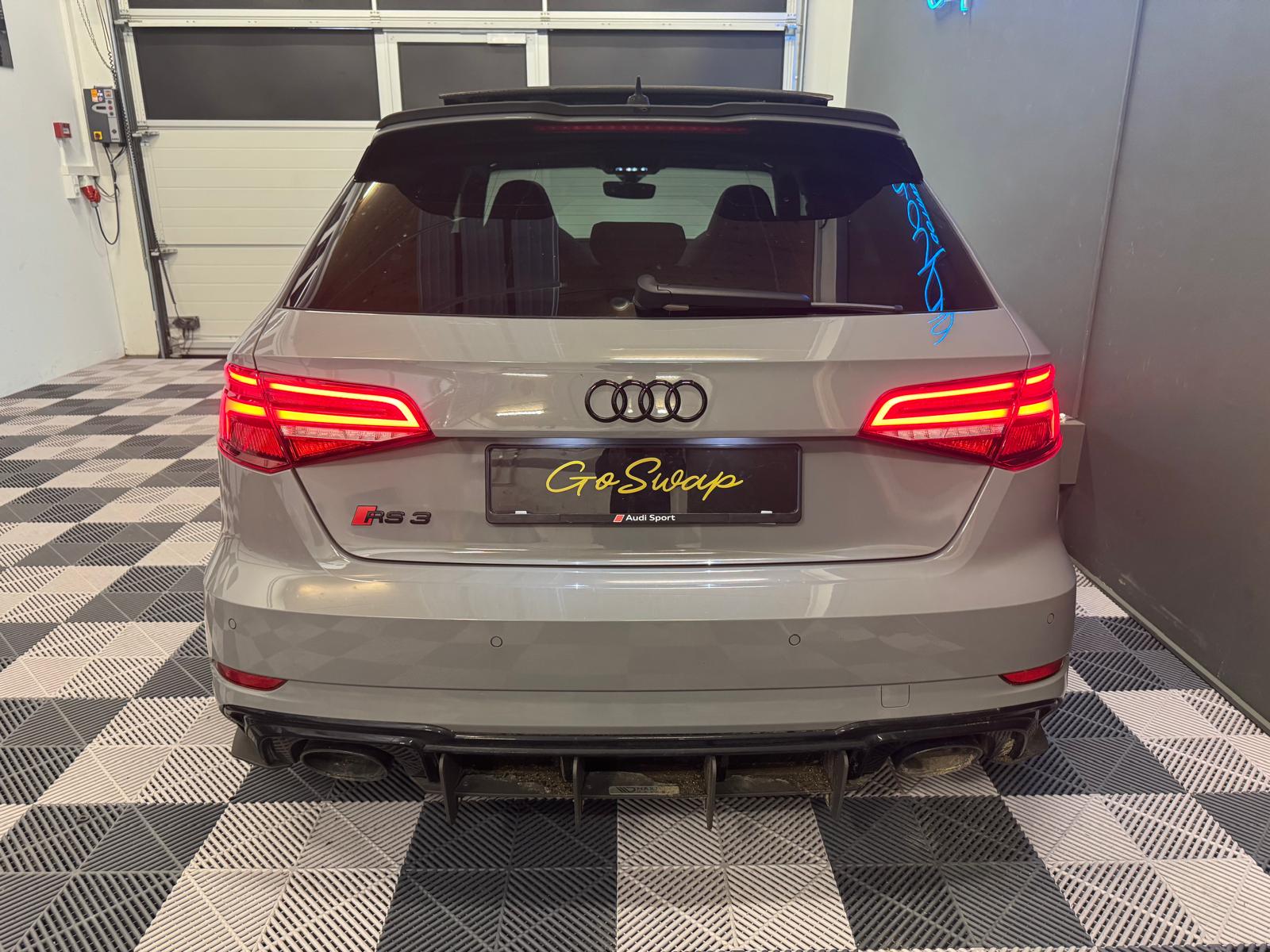 AUDI RS3 Sportback 2.5 TSI quattro S-tronic-image-4