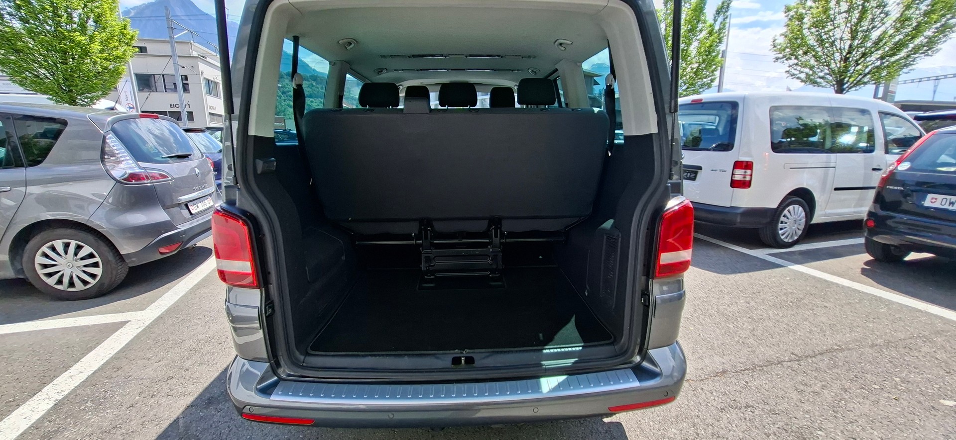 VW T5 2.0 Family 4Motion DSG-image-9