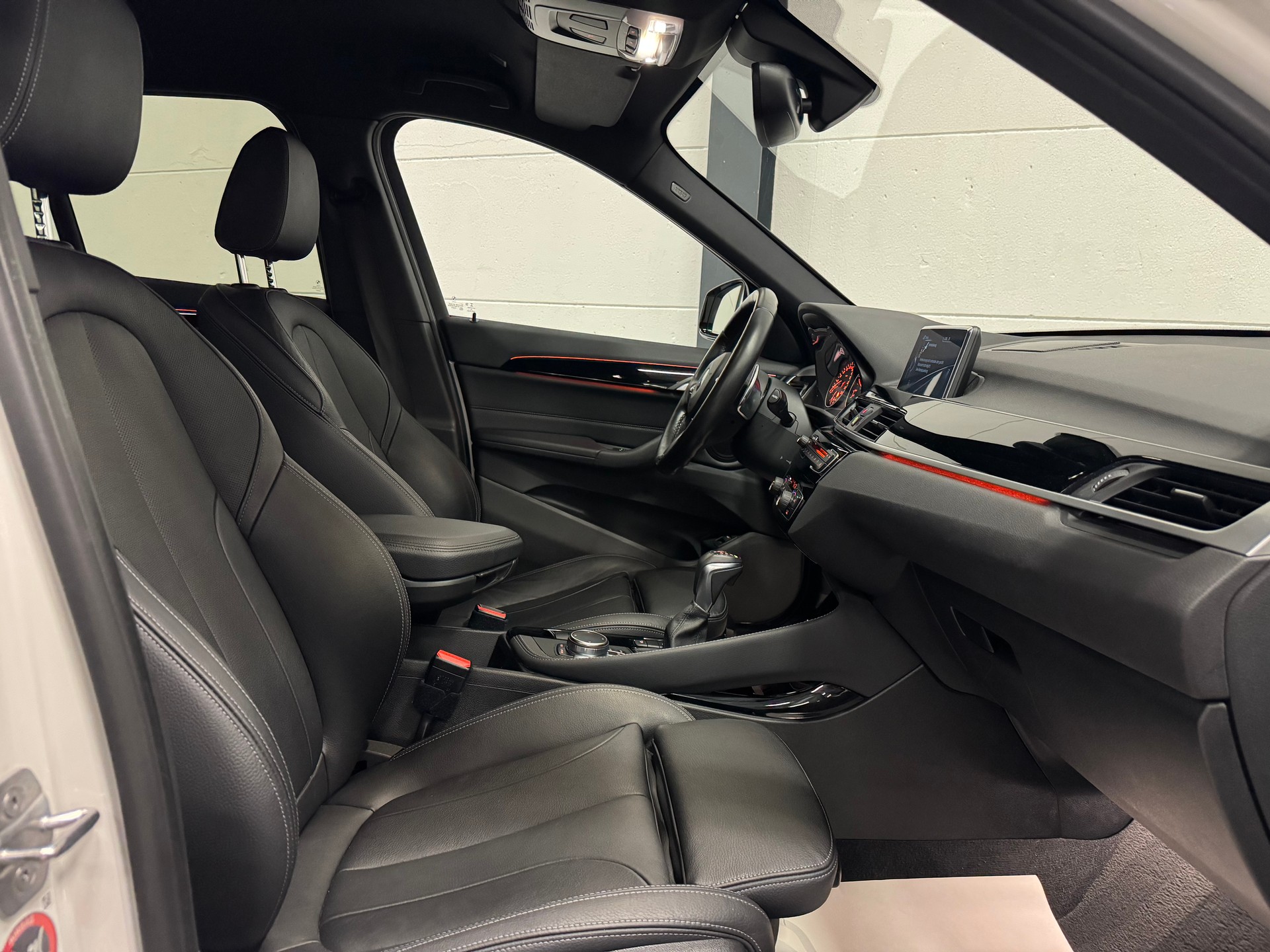 BMW X1 xDrive 20d Sport Line Steptronic-image-19