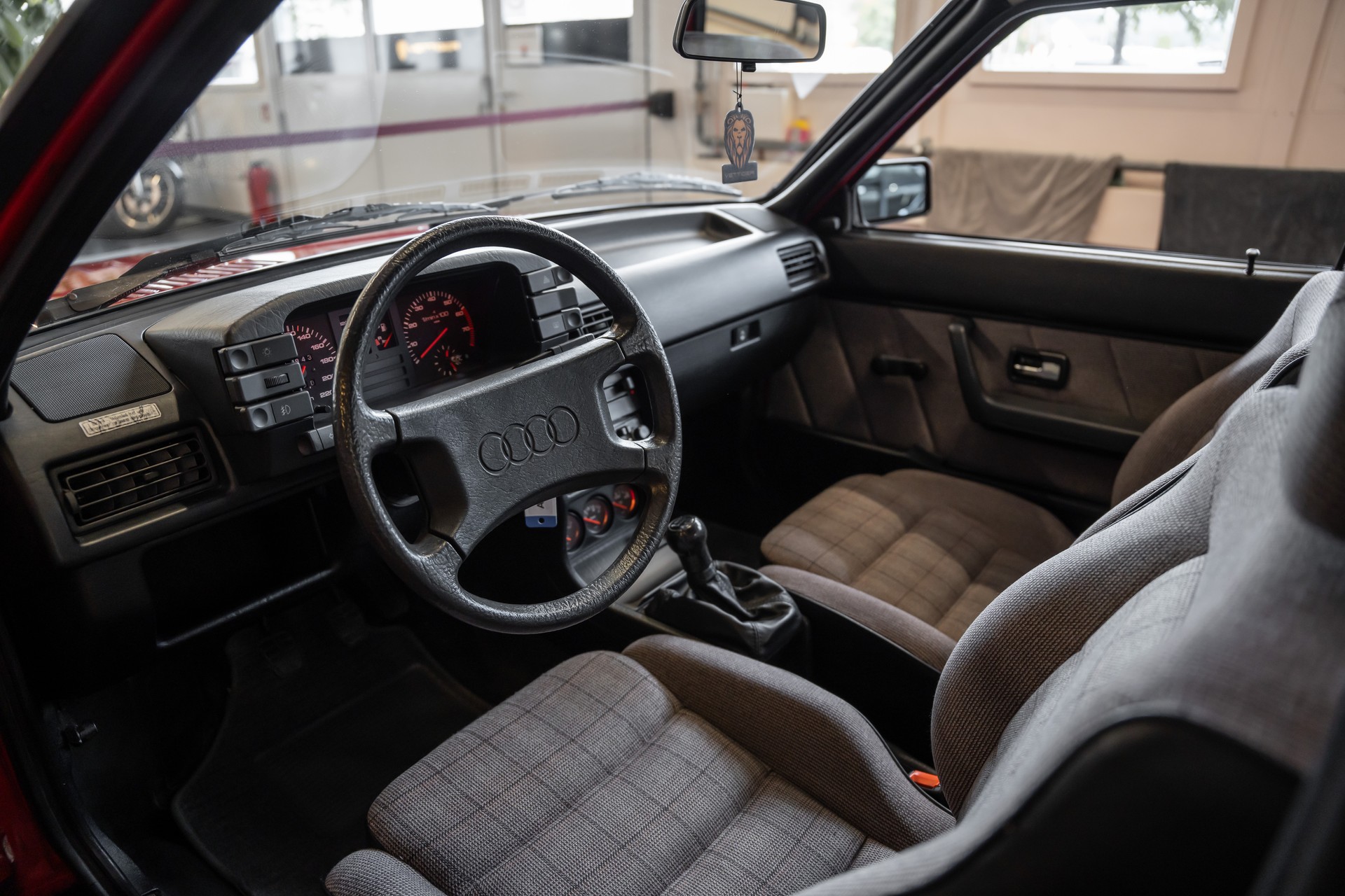 AUDI 80 1.8 GTE-image-12