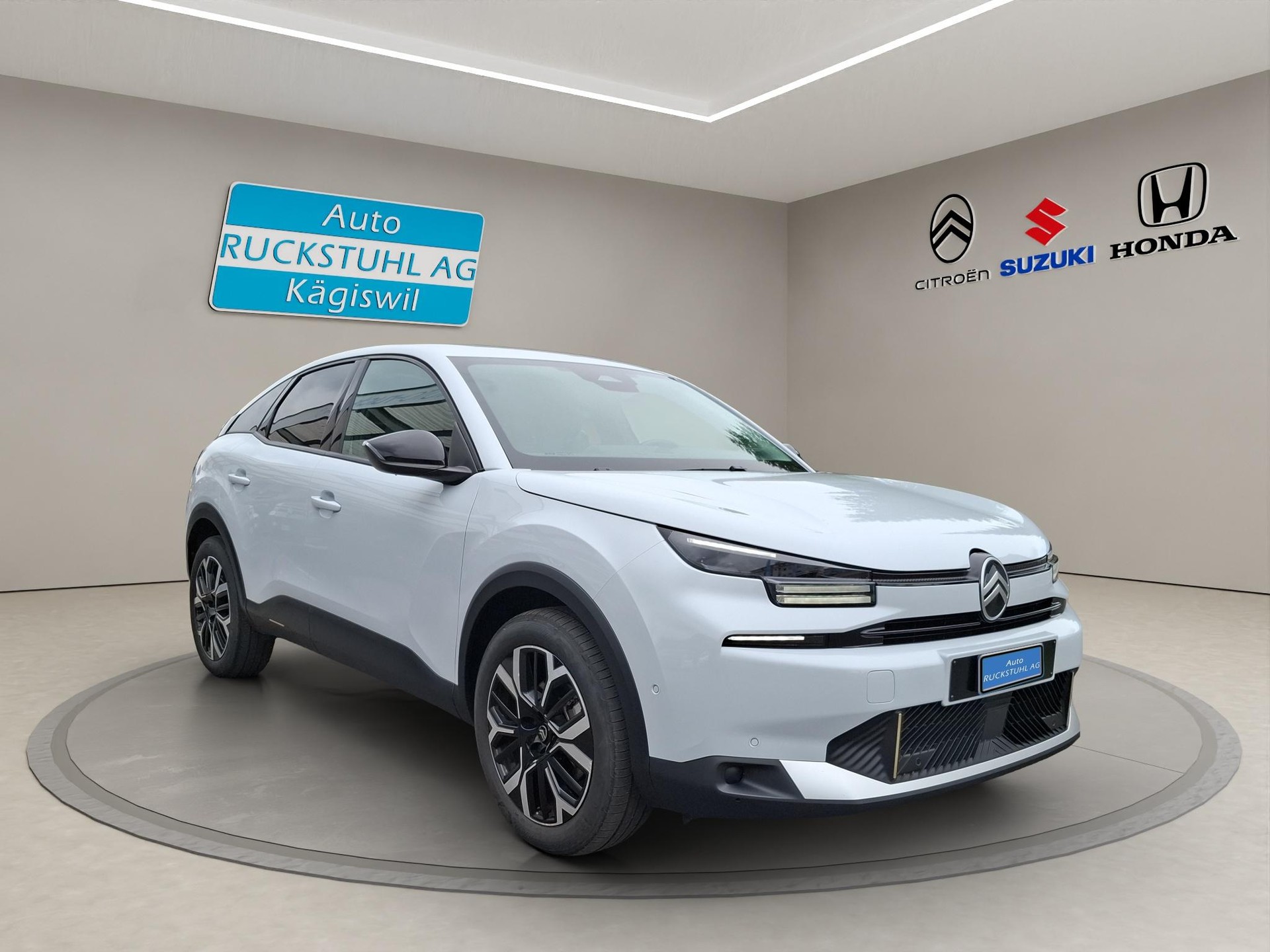 CITROEN C4 1.2 PureTech Max-image-1