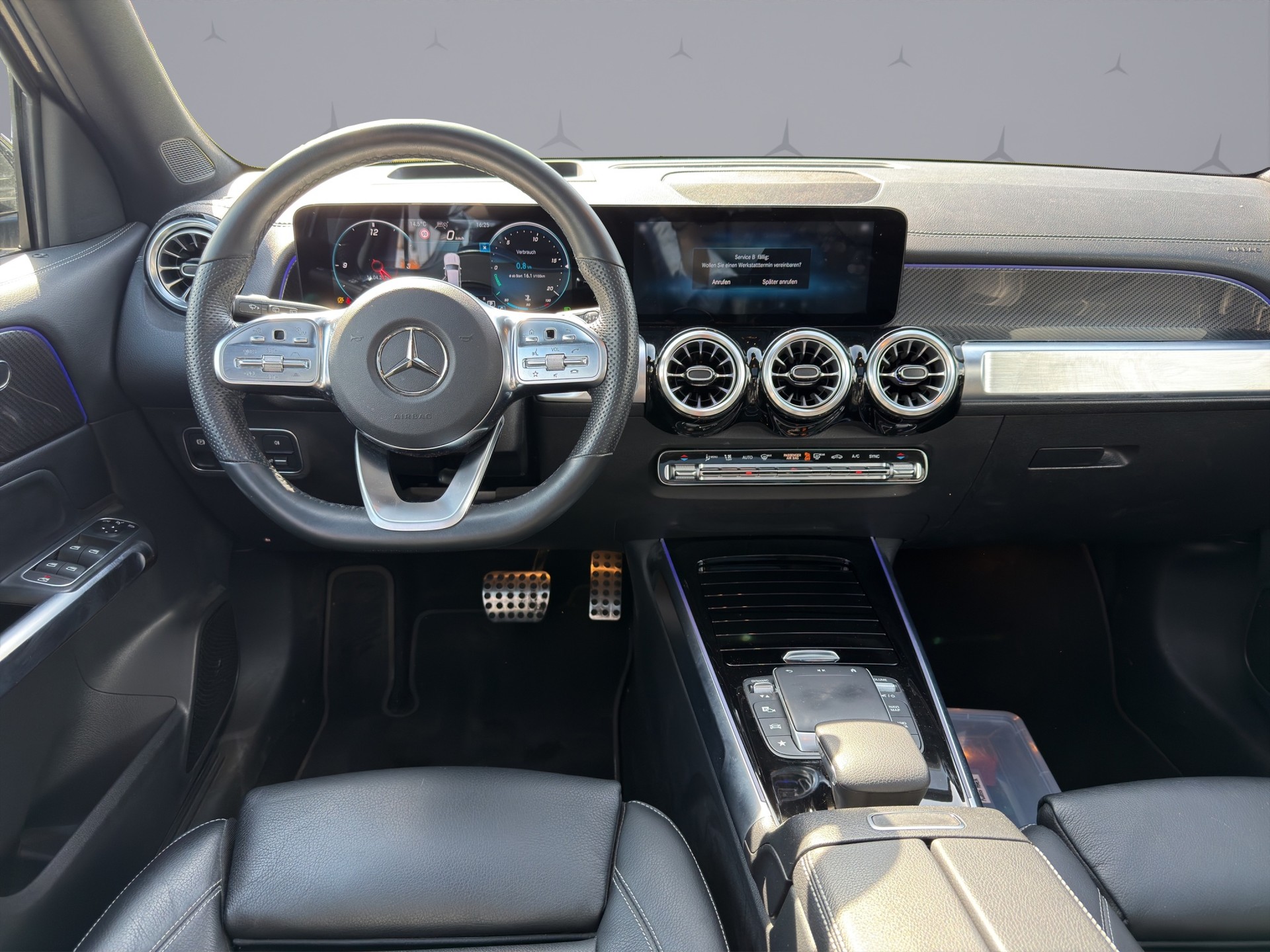 MERCEDES-BENZ GLB 250 AMG Line 4matic-image-12