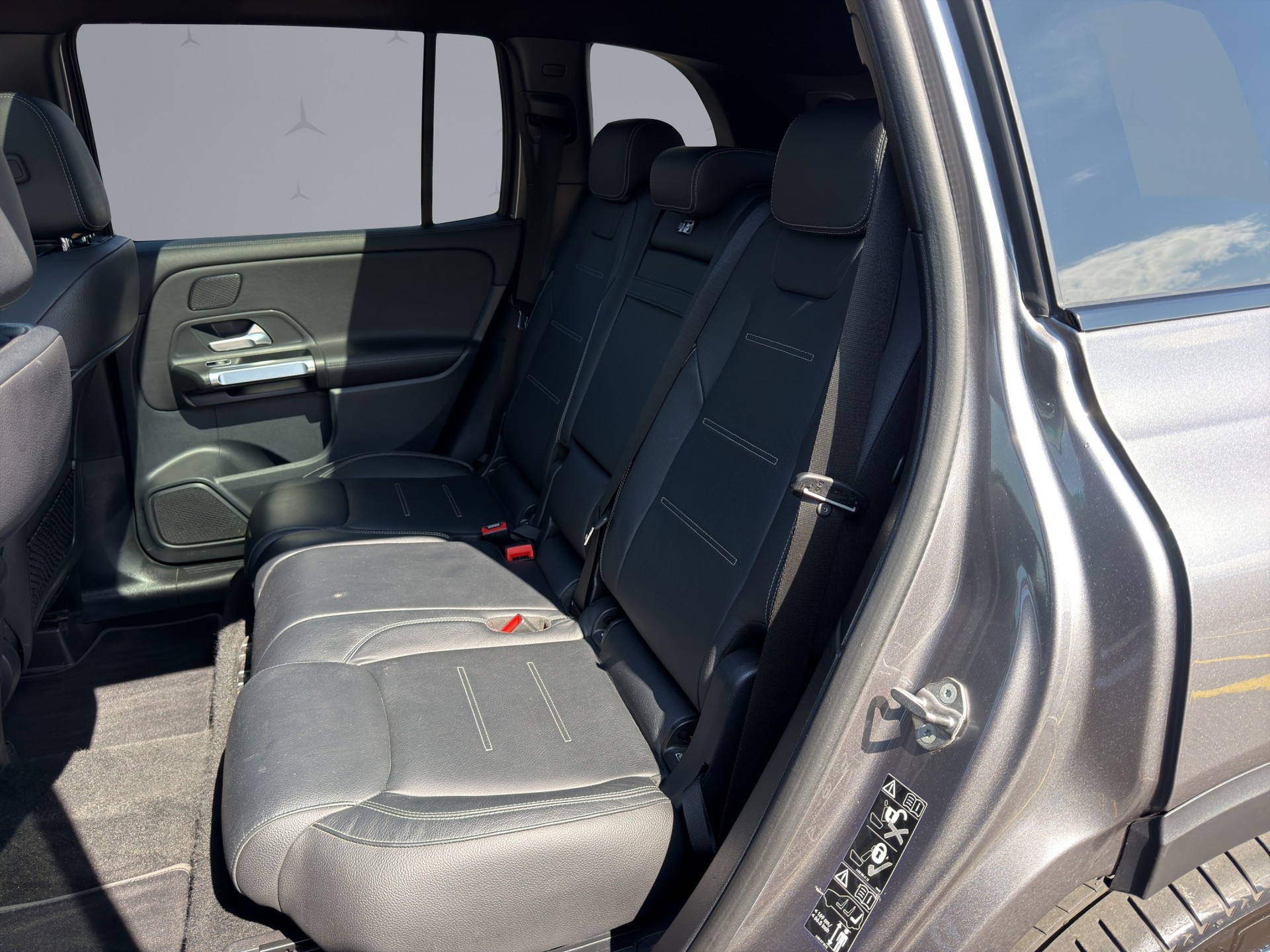 MERCEDES-BENZ GLB 250 AMG Line 4matic-image-20