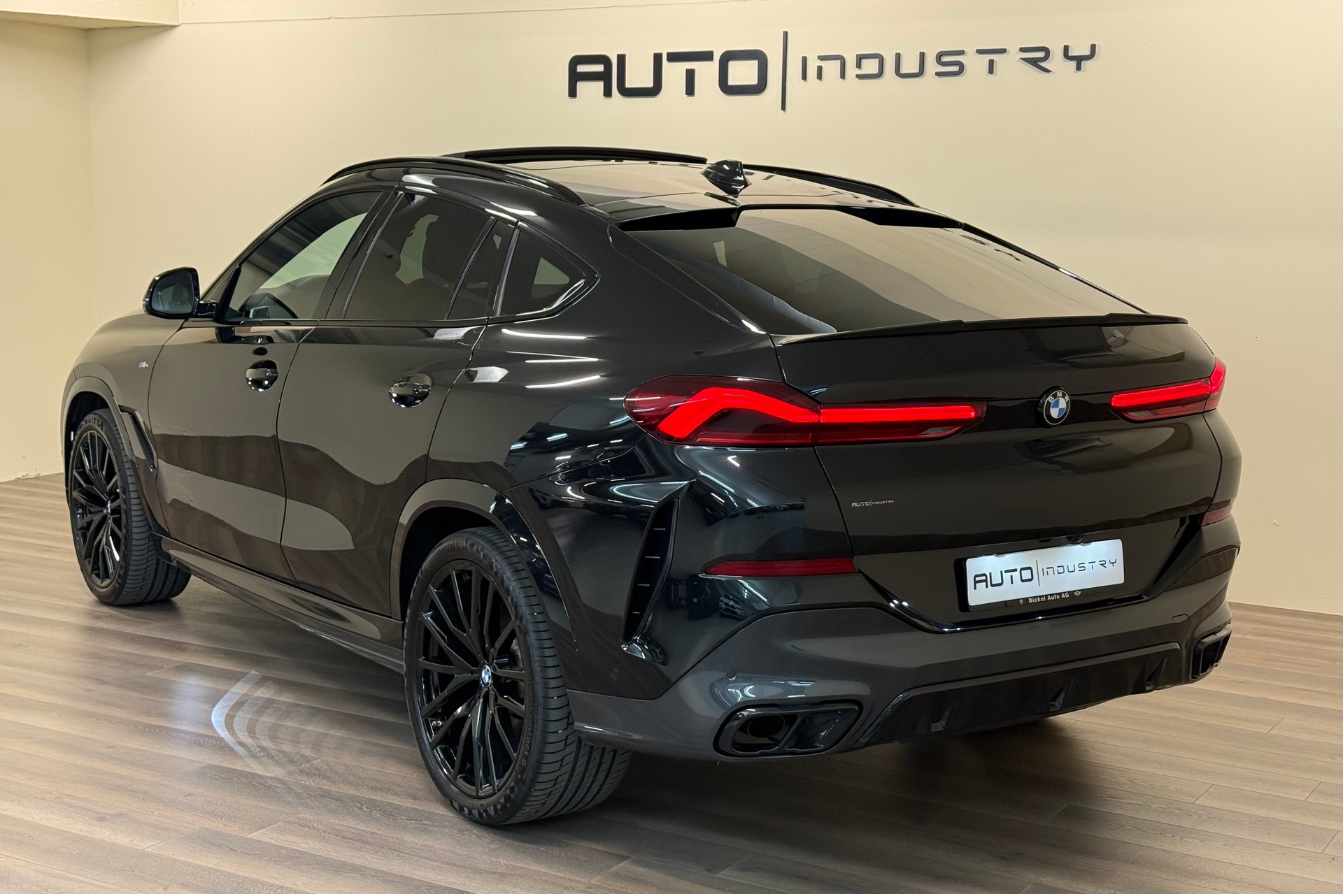 BMW X6 xDrive 48V 40i M Sport Steptronic-image-13