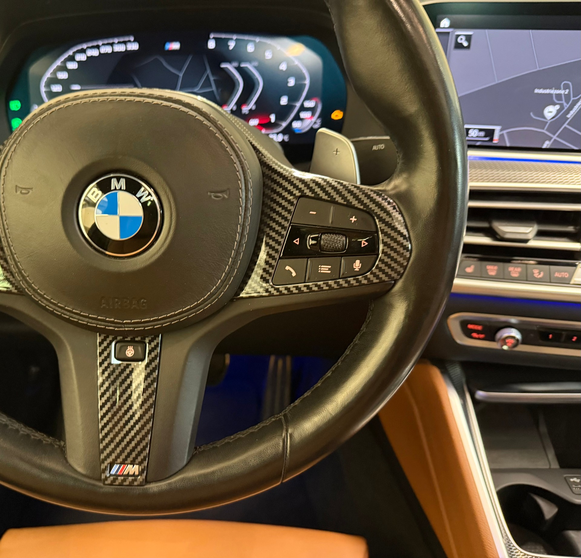 BMW X6 xDrive 48V 40i M Sport Steptronic-image-31