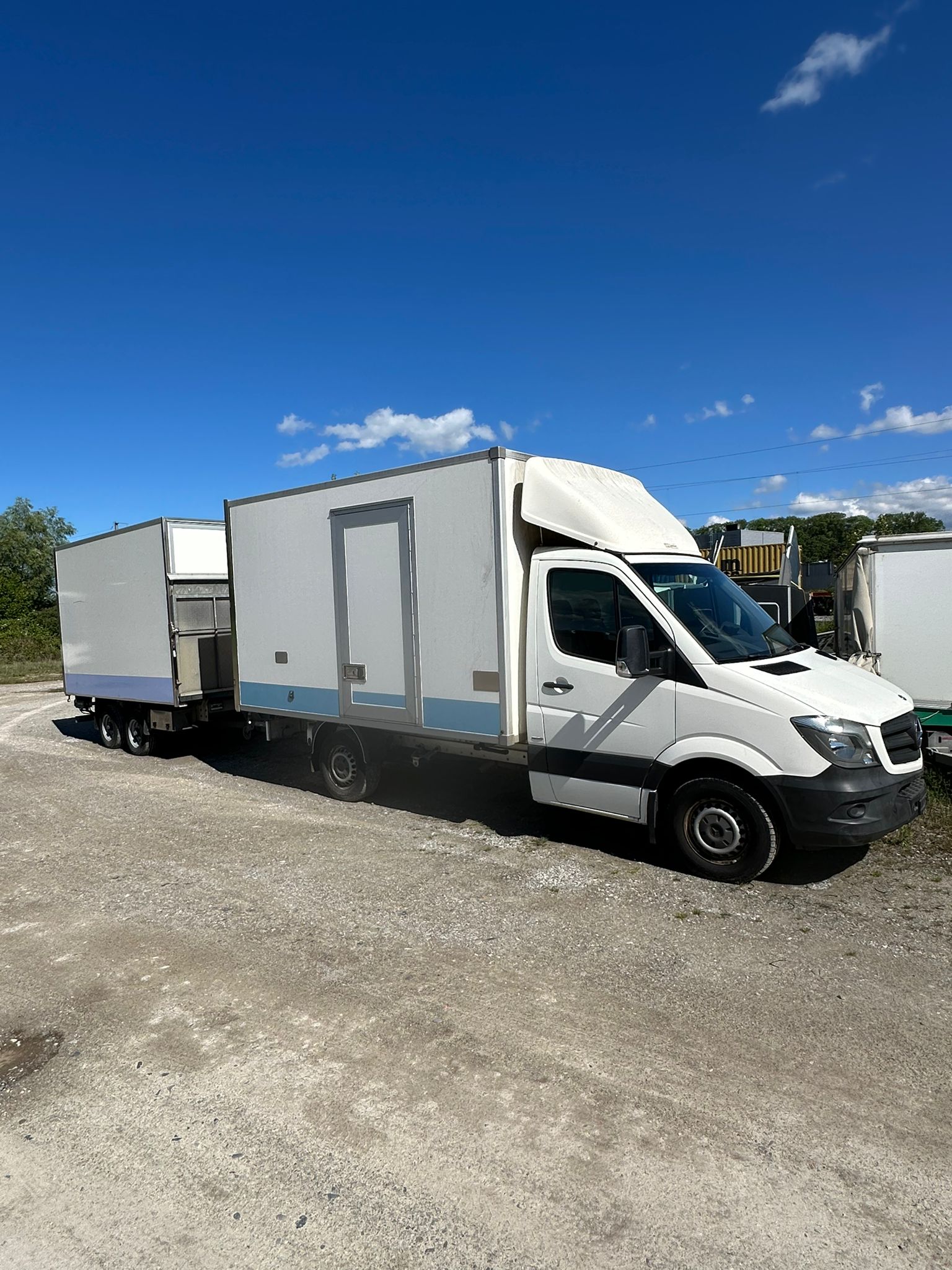 MERCEDES-BENZ Sprinter 316 BT mit Anhängerzug City Trailer – Fankhauser FA-1001