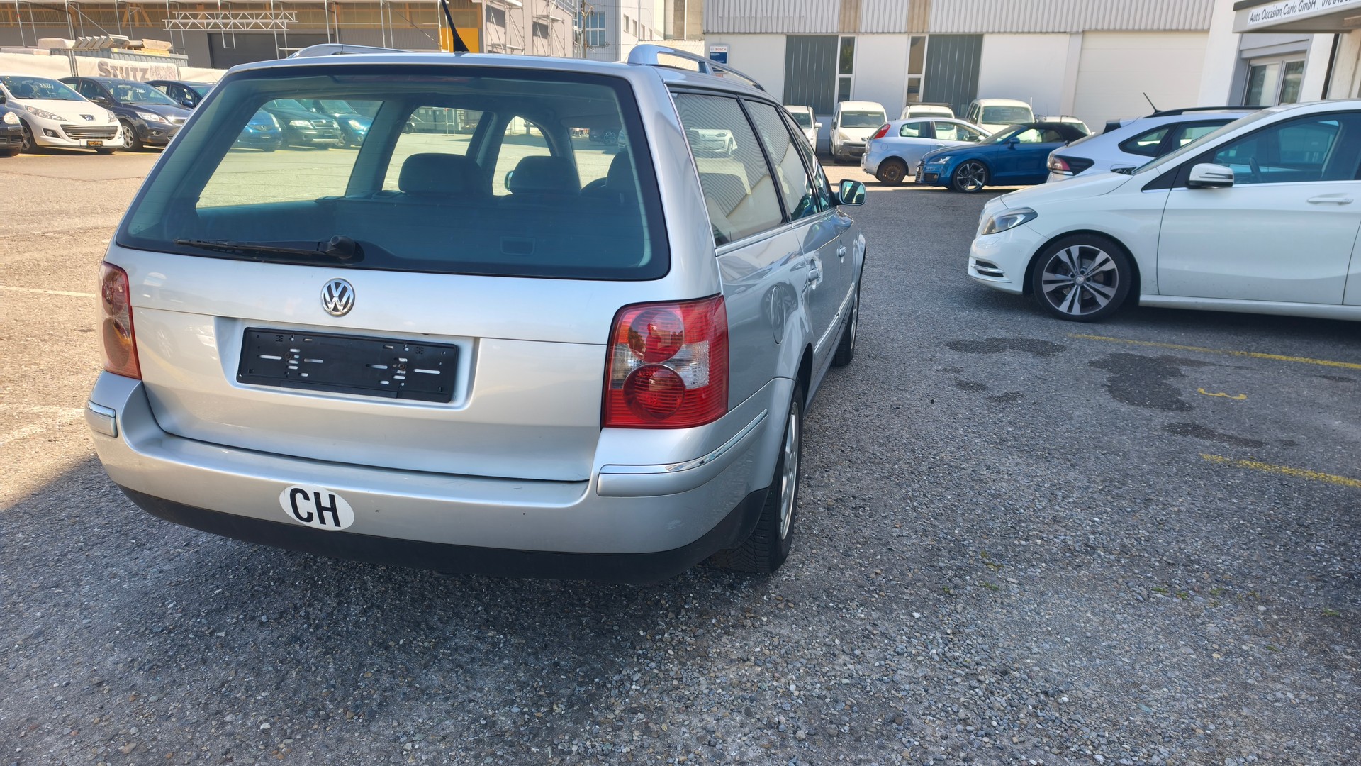 VW Passat Variant 1.9 TDI 4Motion Highline-image-6