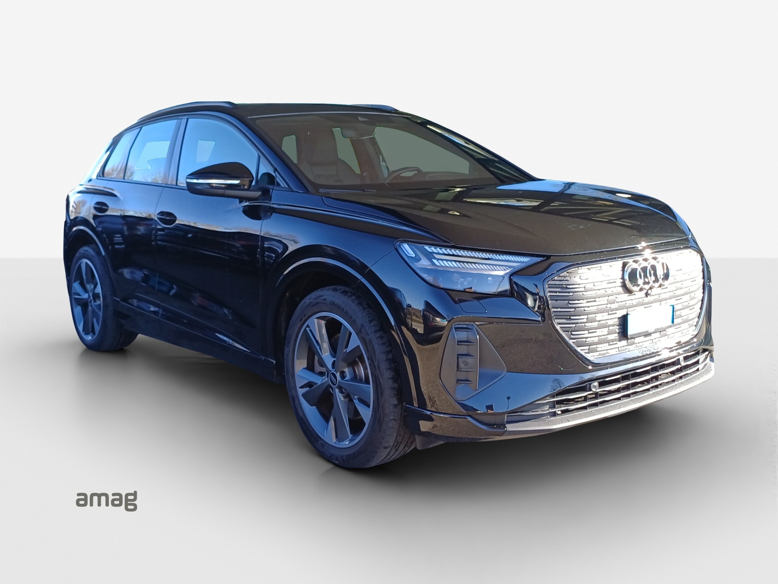 AUDI Q4 e-tron 50 quattro-image-6