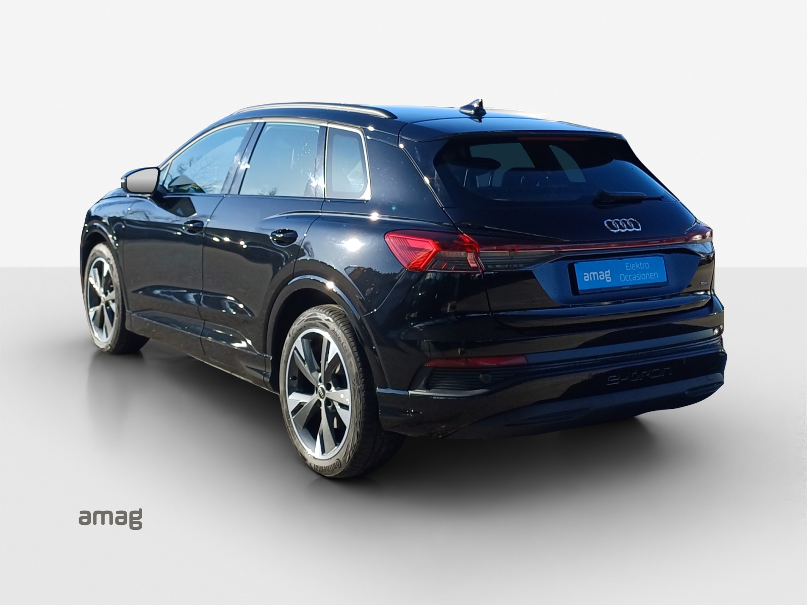 AUDI Q4 e-tron 50 quattro-image-2