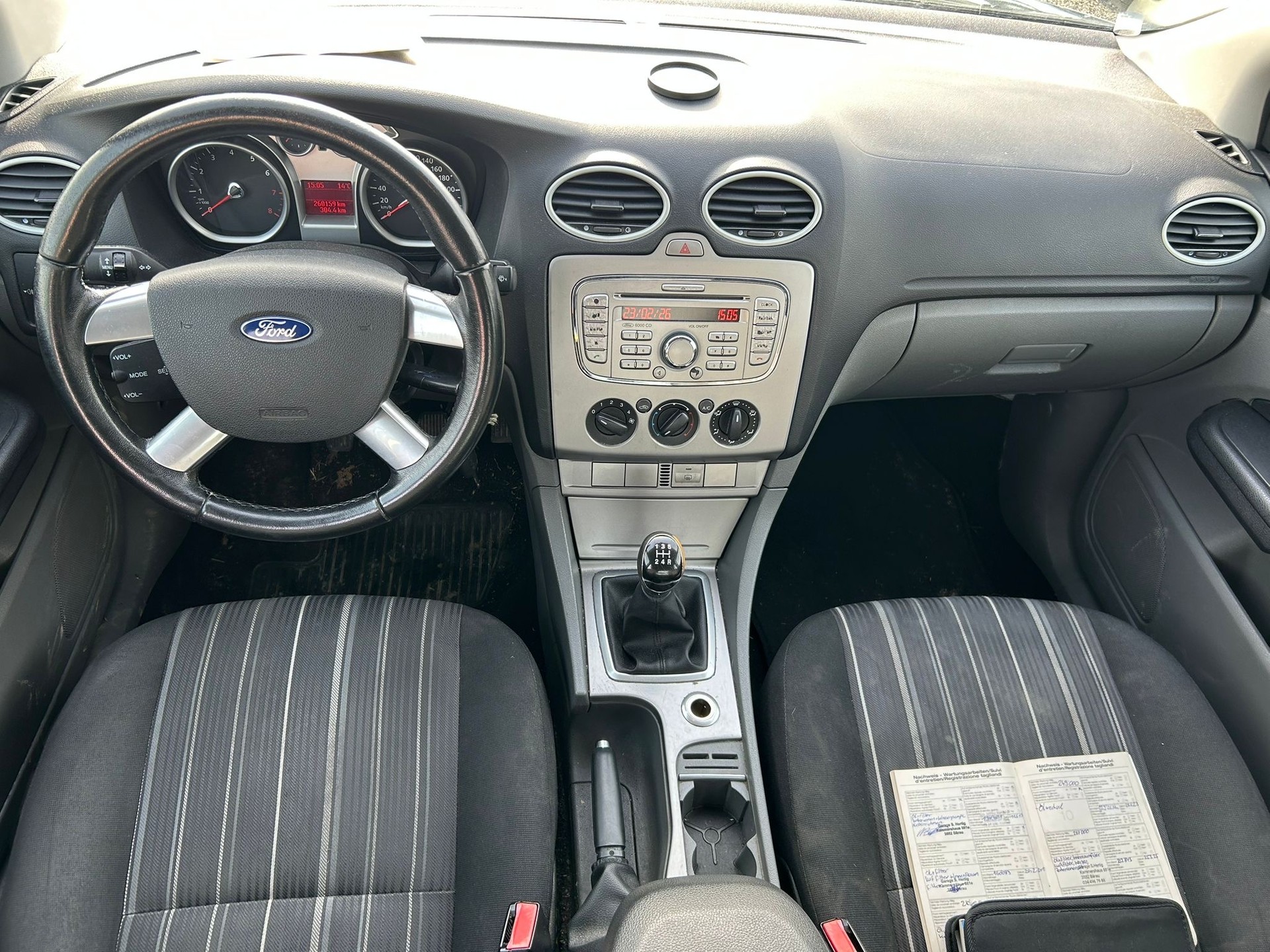 FORD Focus 1.6i VCT Carving-image-6