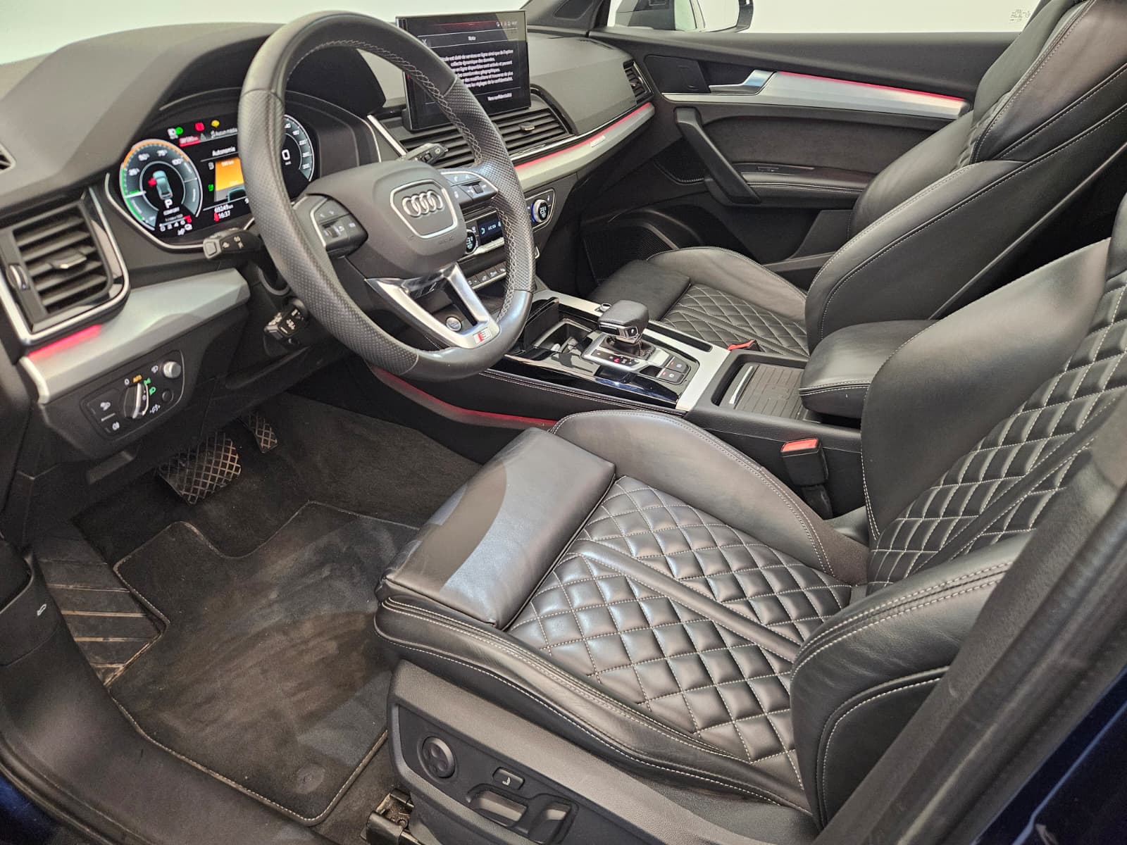 AUDI Q5 55 TFSI e PHEV S line quattro S-tronic-image-10