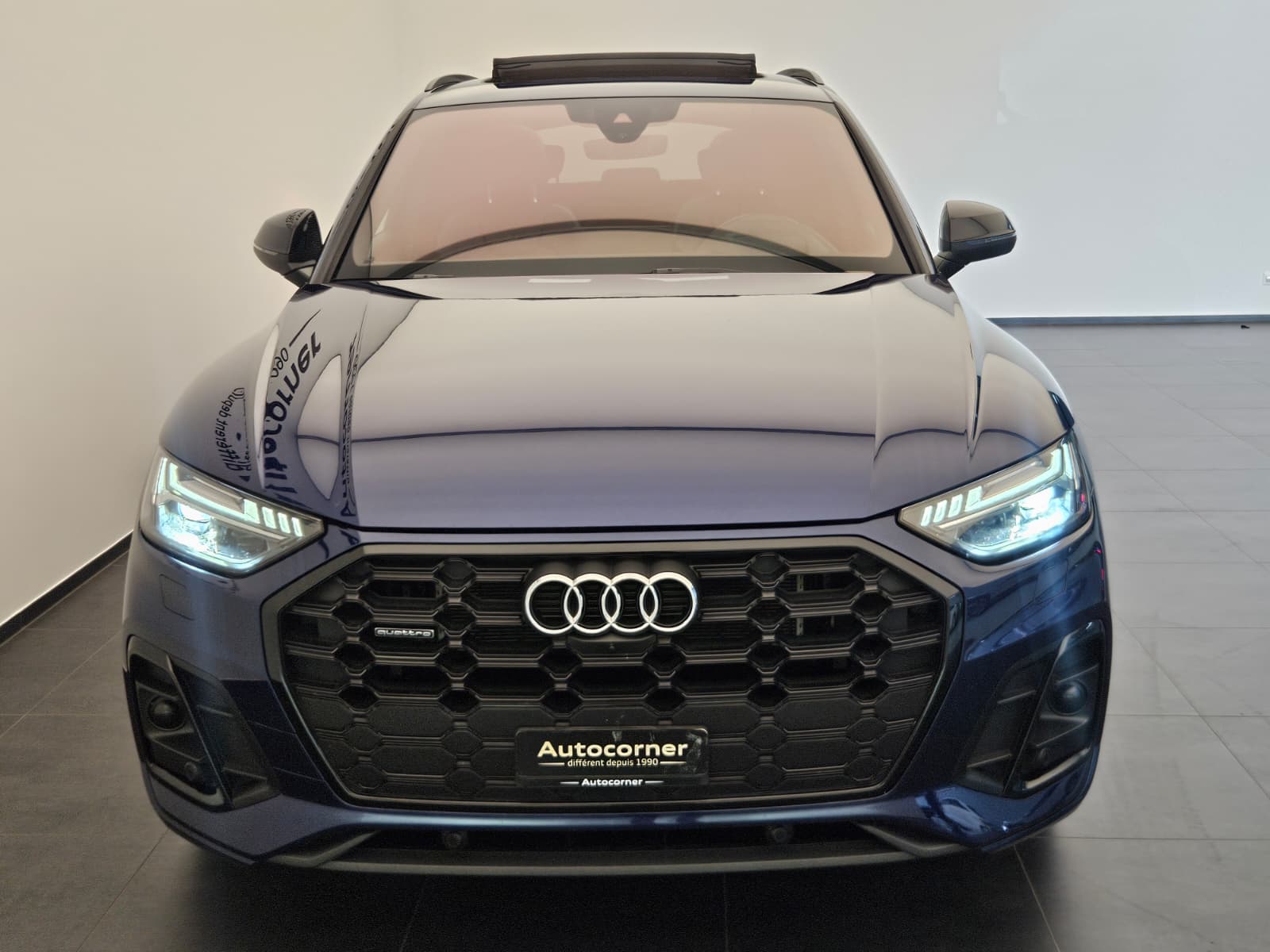 AUDI Q5 55 TFSI e PHEV S line quattro S-tronic-image-3
