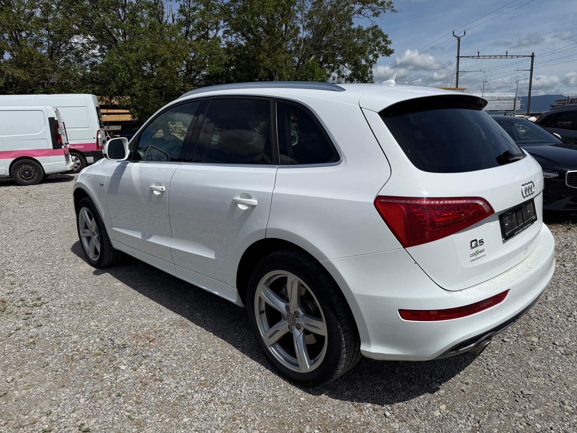 AUDI Q5 3.0 TDI quattro S-tronic-image-4