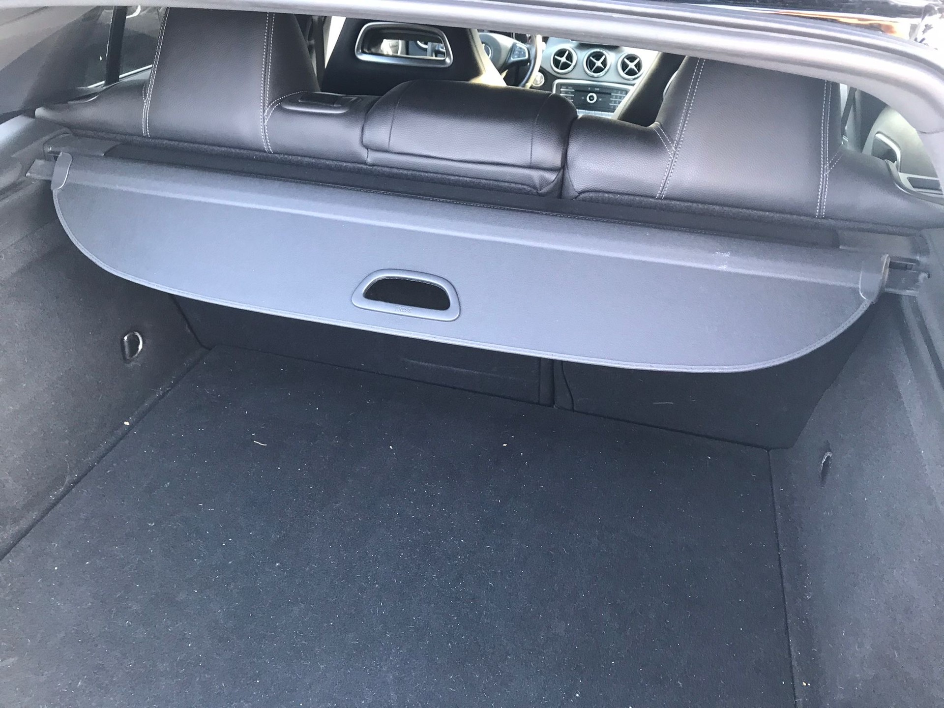 MERCEDES-BENZ CLA Shooting Brake 220 d Urban 7G-DCT-image-9