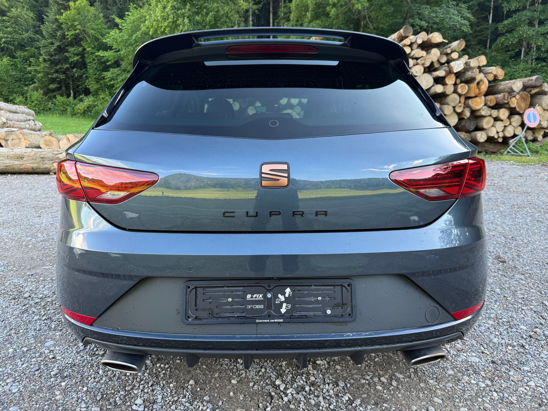 SEAT Leon 2.0 TSI SWISS Cupra 290 DSG-image-16