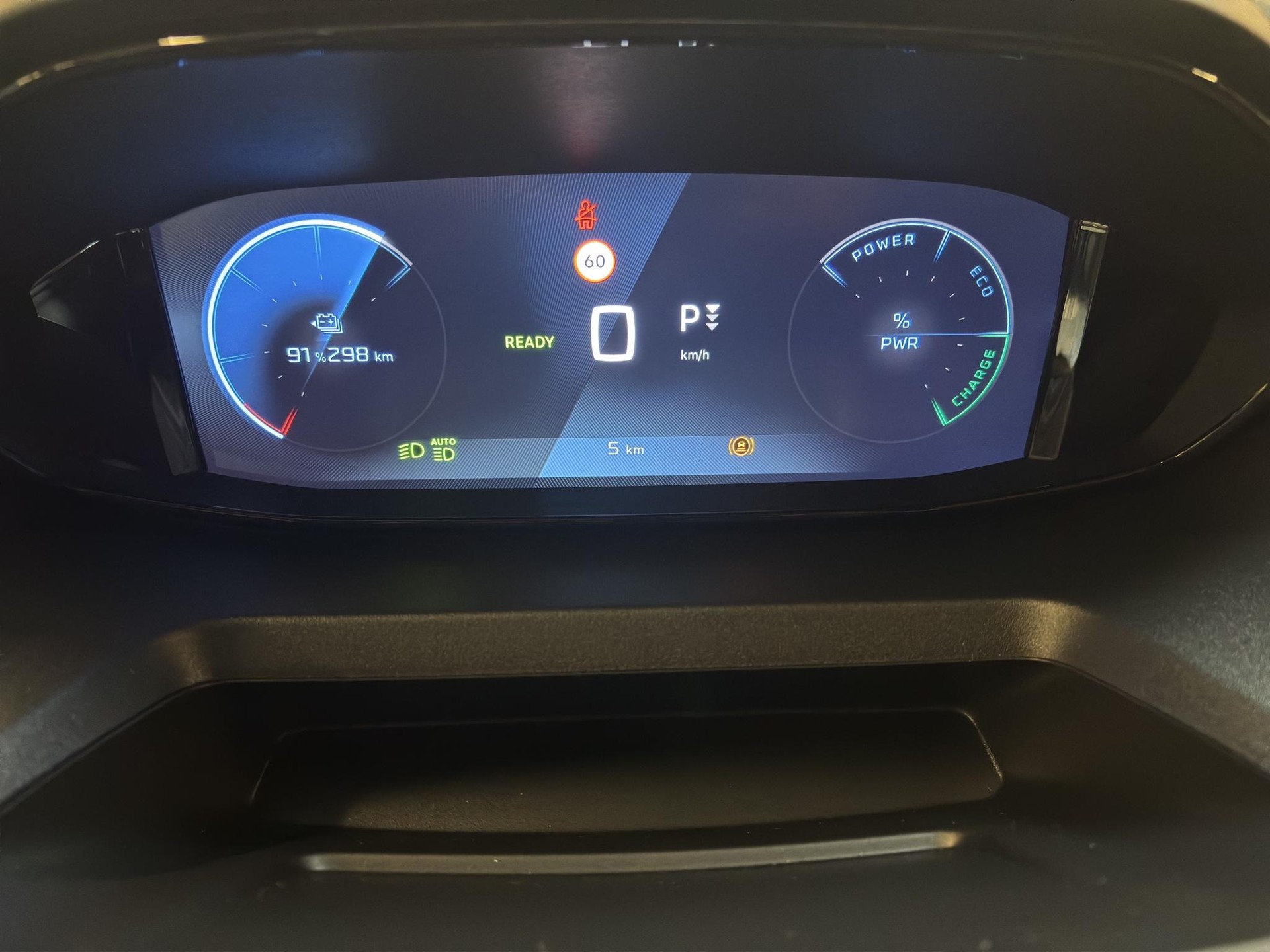 PEUGEOT e-Partner Kaw. 800 Long 50 kWh-image-5