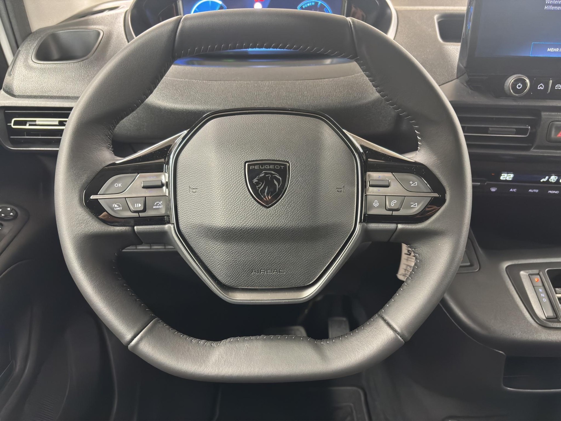 PEUGEOT e-Partner Kaw. 800 Long 50 kWh-image-4
