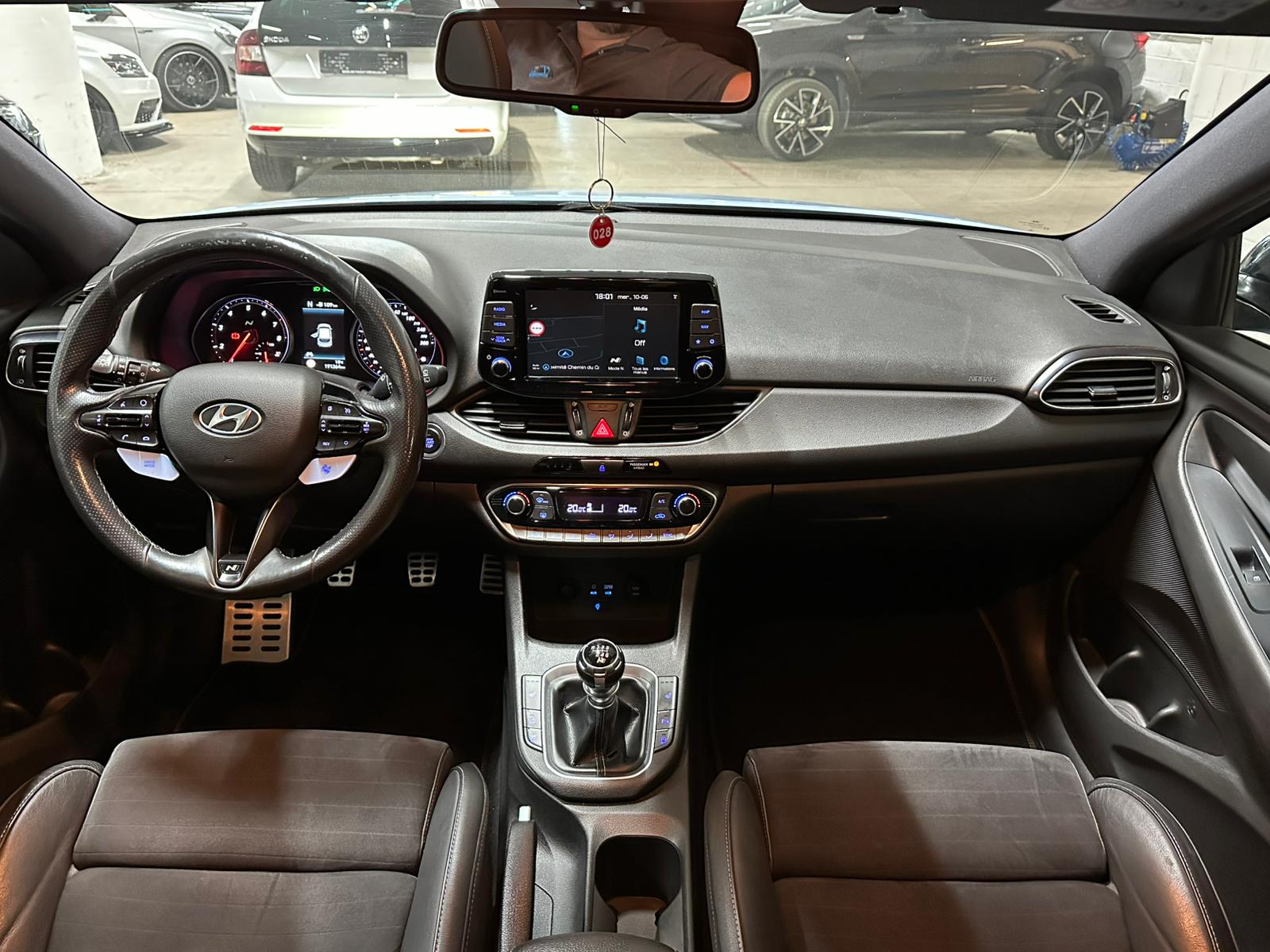 HYUNDAI i30 N 2.0 T-GDi-image-10