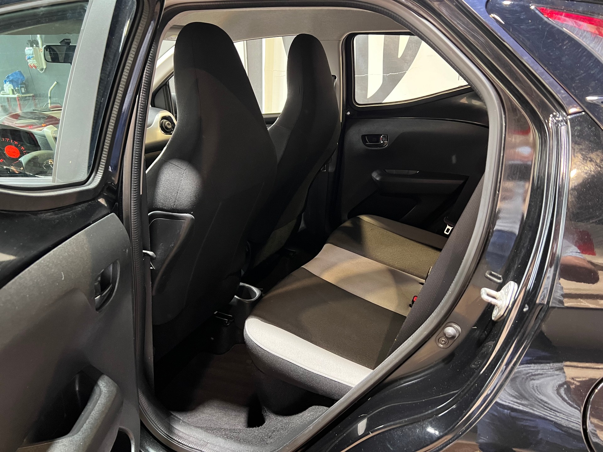 TOYOTA Aygo 1.0 VVT-i x-image-12